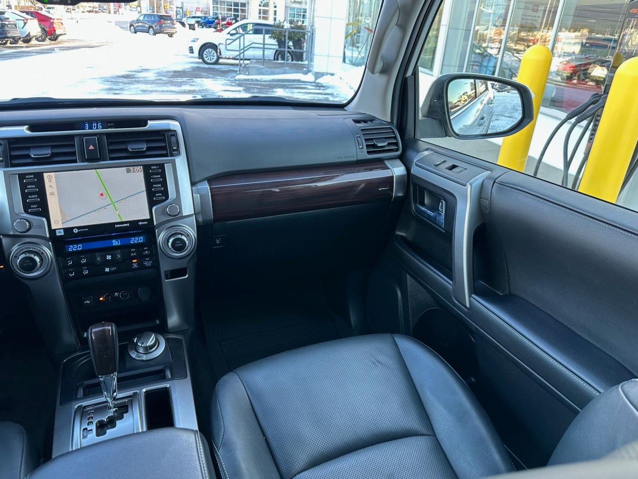 2024 Toyota 4Runner Base 4dr 4x4 Photo