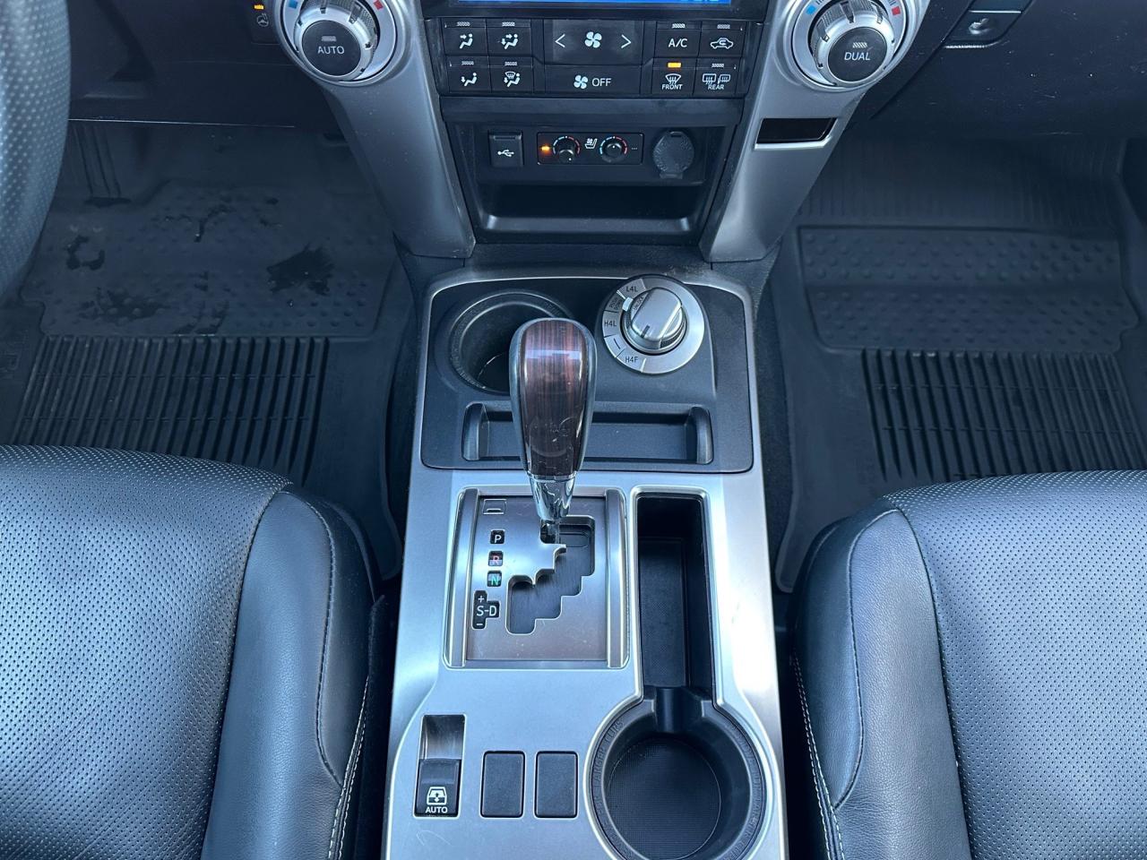 2024 Toyota 4Runner Base 4dr 4x4 Photo