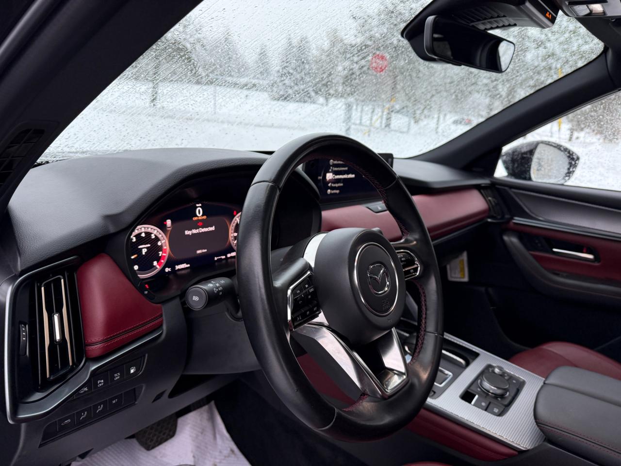 2025 Mazda CX-70 PHEV GT 4dr i-ACTIV All-Wheel Drive Sport Utility Photo3