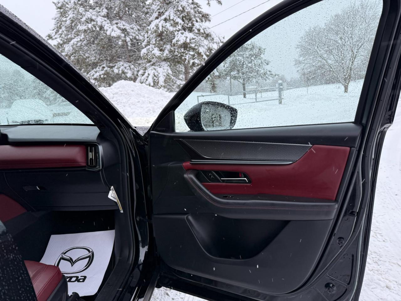 2025 Mazda CX-70 PHEV GT 4dr i-ACTIV All-Wheel Drive Sport Utility Photo