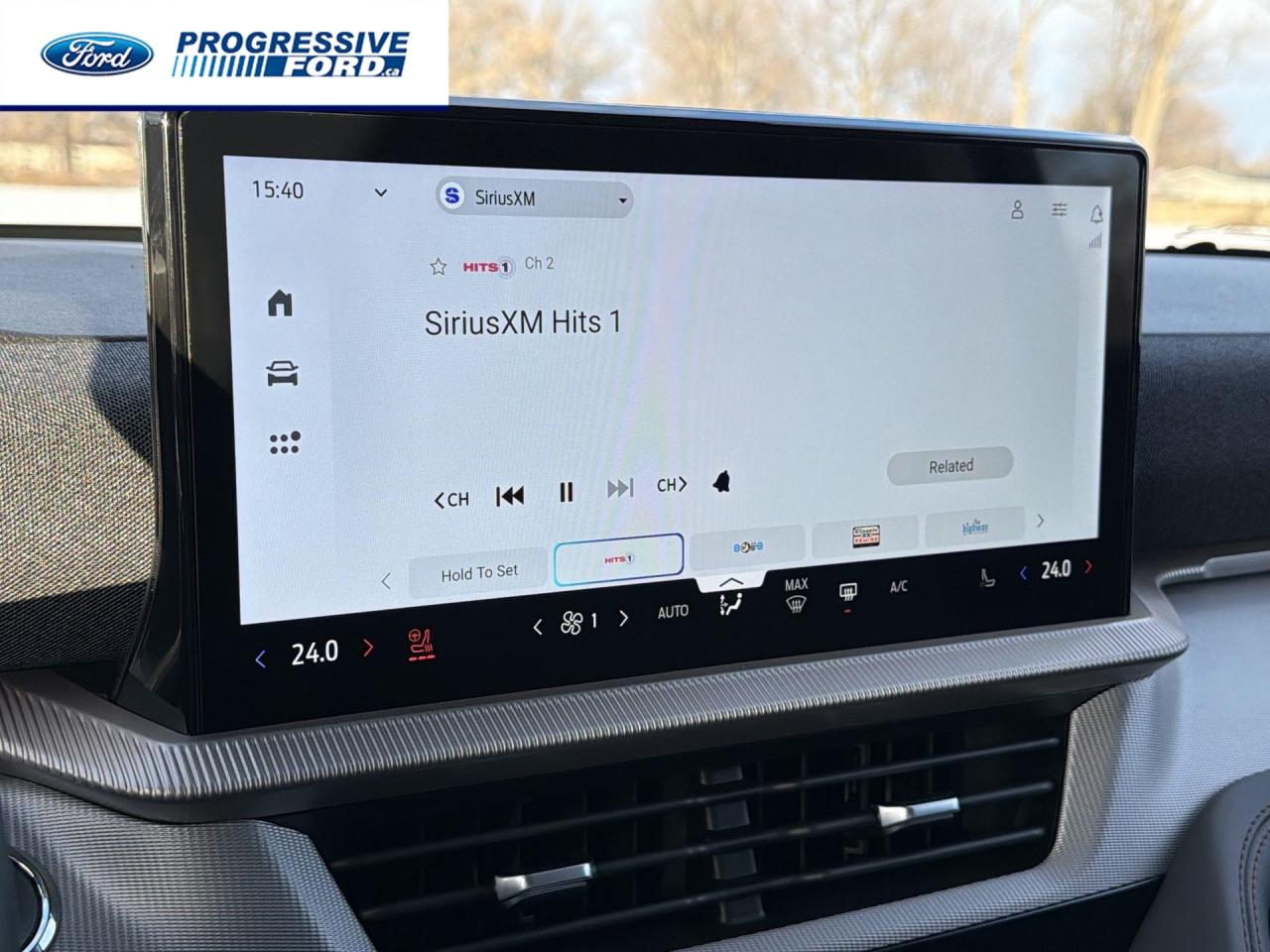 2026 Ford Explorer Active 4dr 4x4 Photo