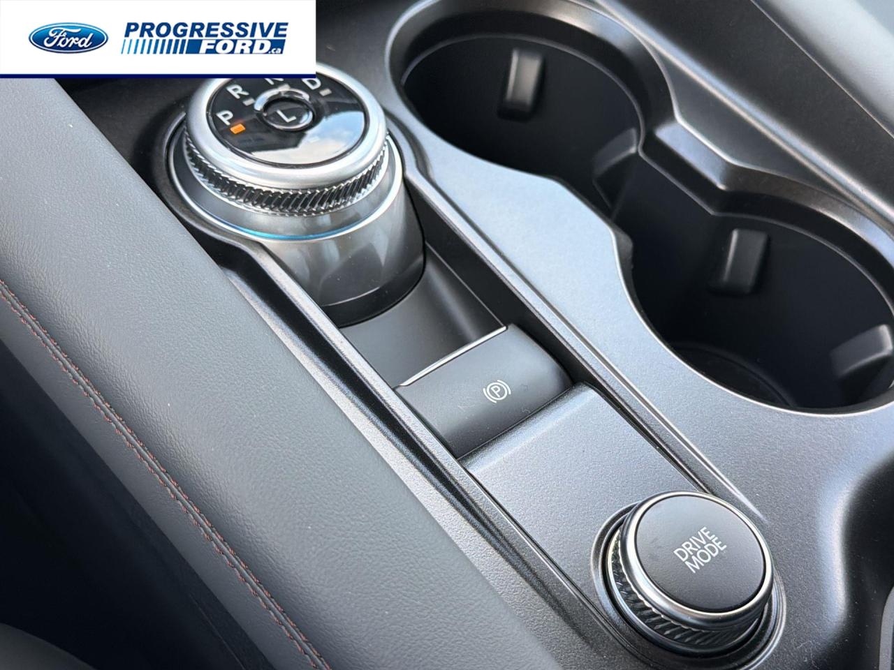 2026 Ford Explorer Active 4dr 4x4 Photo