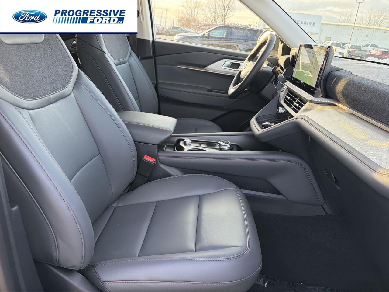 2026 Ford Explorer Active 4dr 4x4 Photo