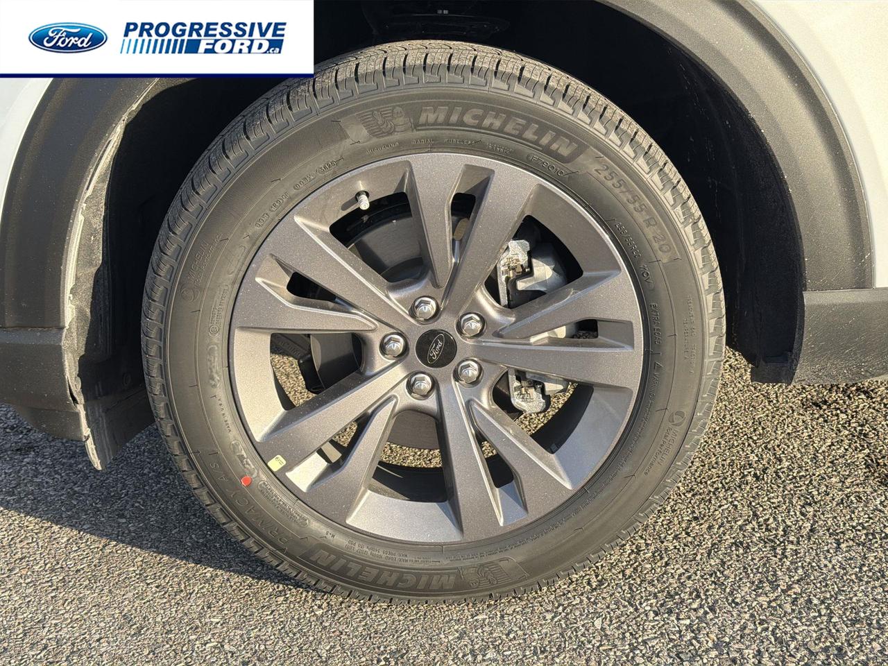 2026 Ford Explorer Active 4dr 4x4 Photo