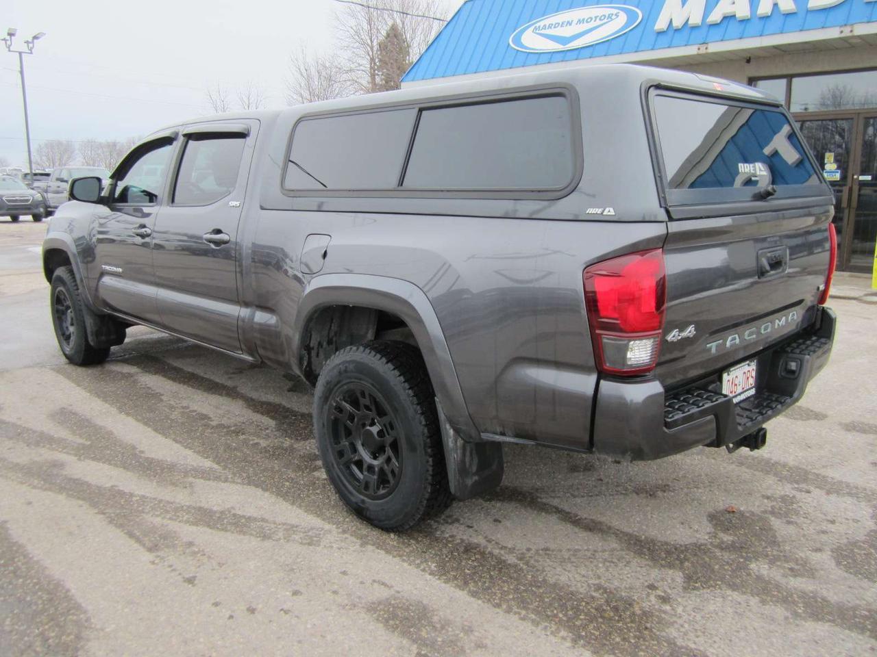 2021 Toyota Tacoma 4x4 Double Cab Auto NO ACCIDENTS Photo