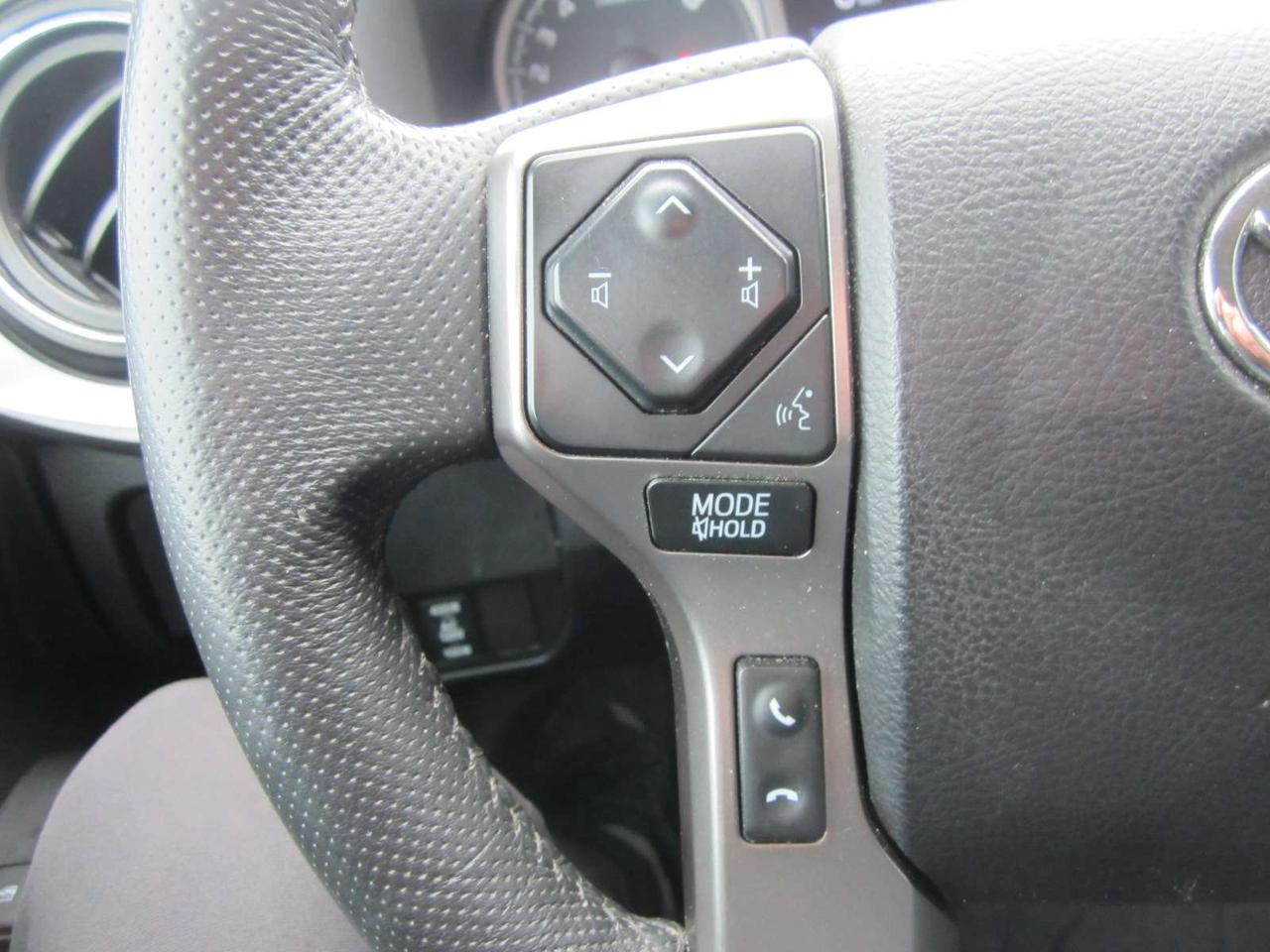 2021 Toyota Tacoma 4x4 Double Cab Auto NO ACCIDENTS Photo