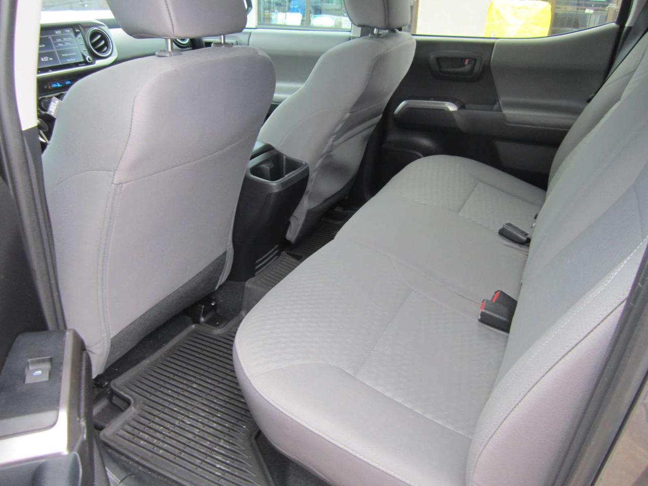 2021 Toyota Tacoma 4x4 Double Cab Auto NO ACCIDENTS Photo
