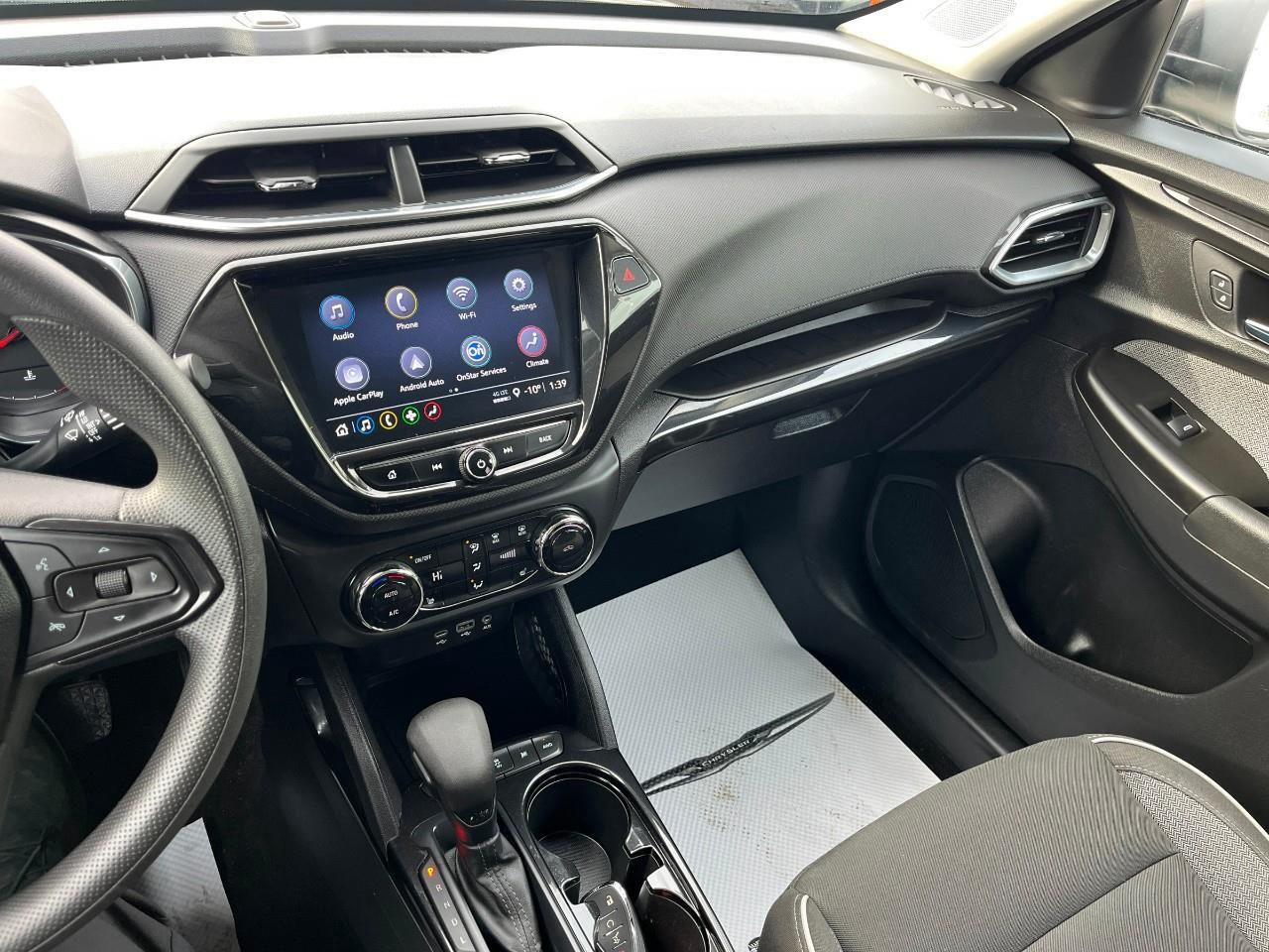 2021 Chevrolet TrailBlazer LT All-Wheel Drive Photo