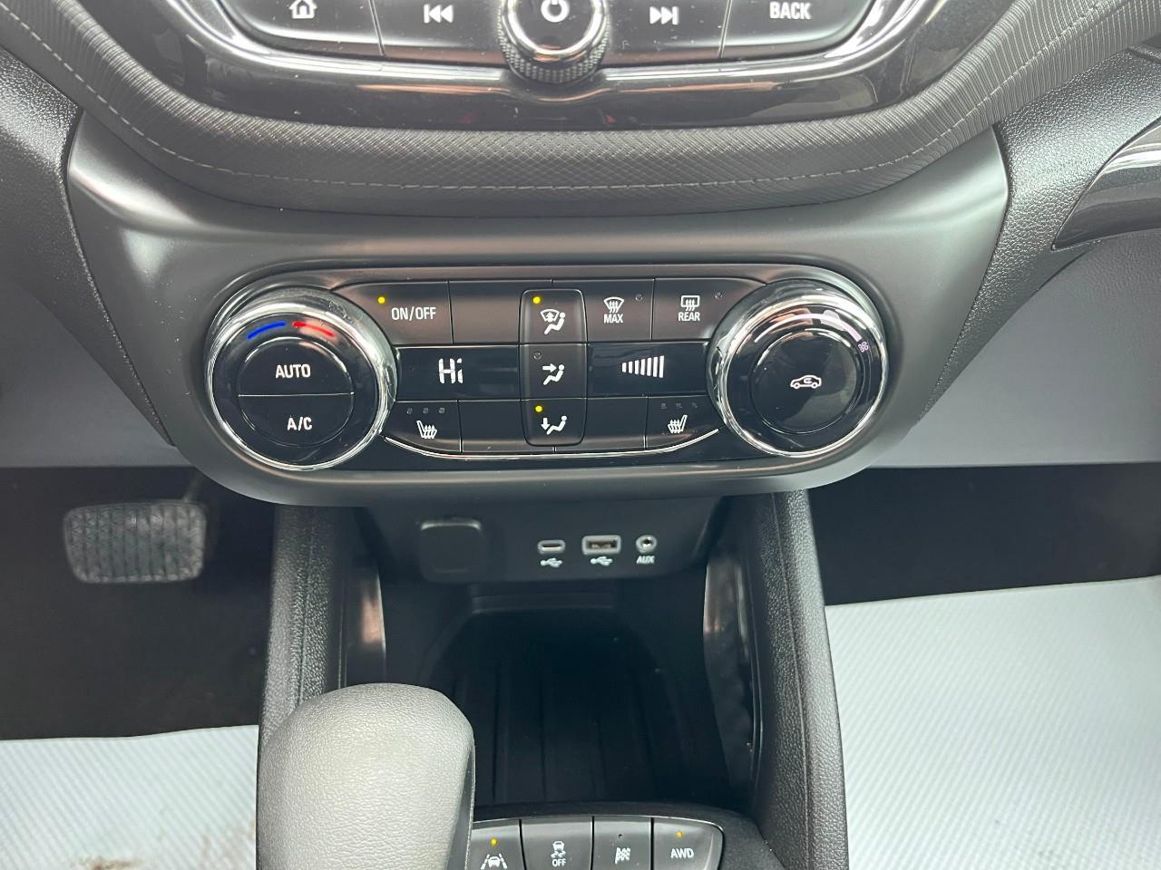 2021 Chevrolet TrailBlazer LT All-Wheel Drive Photo