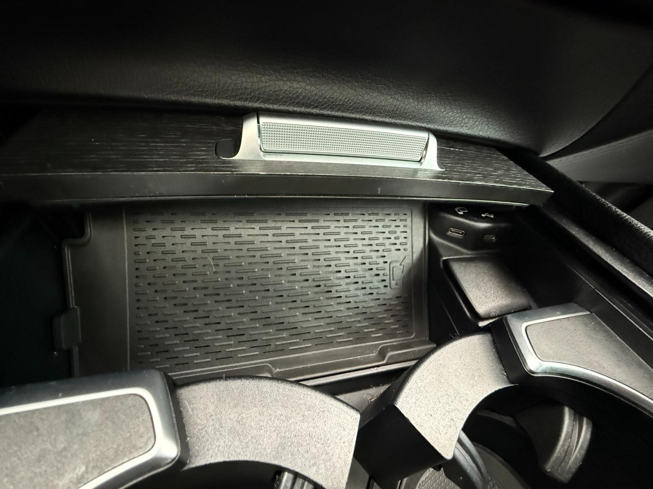 2020 Mercedes-Benz GLE 450 Base GLE 450 4dr 4MATIC Sport Utility Photo