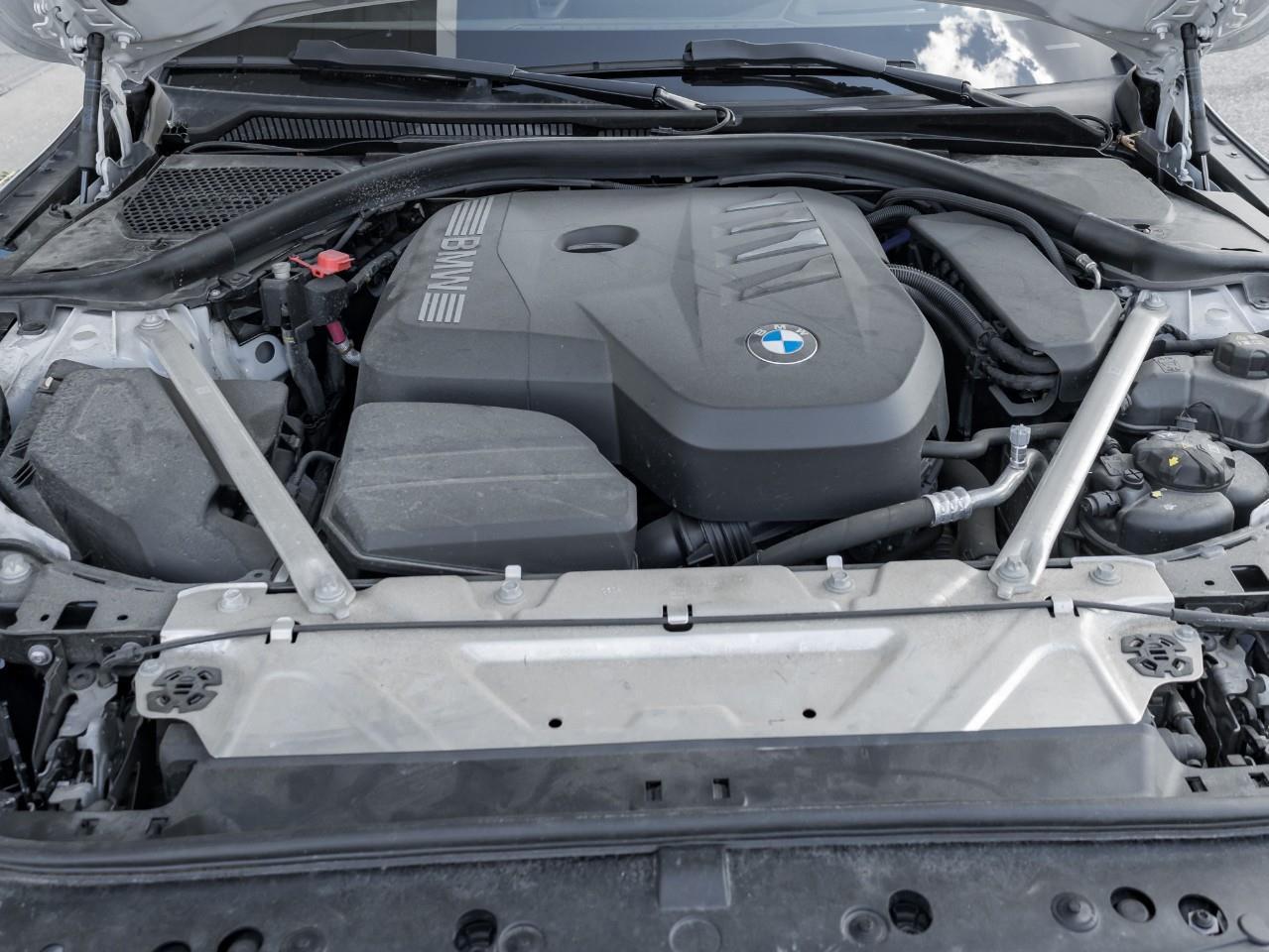 2025 BMW 430 i xDrive 2dr All-Wheel Drive Coupe Photo2