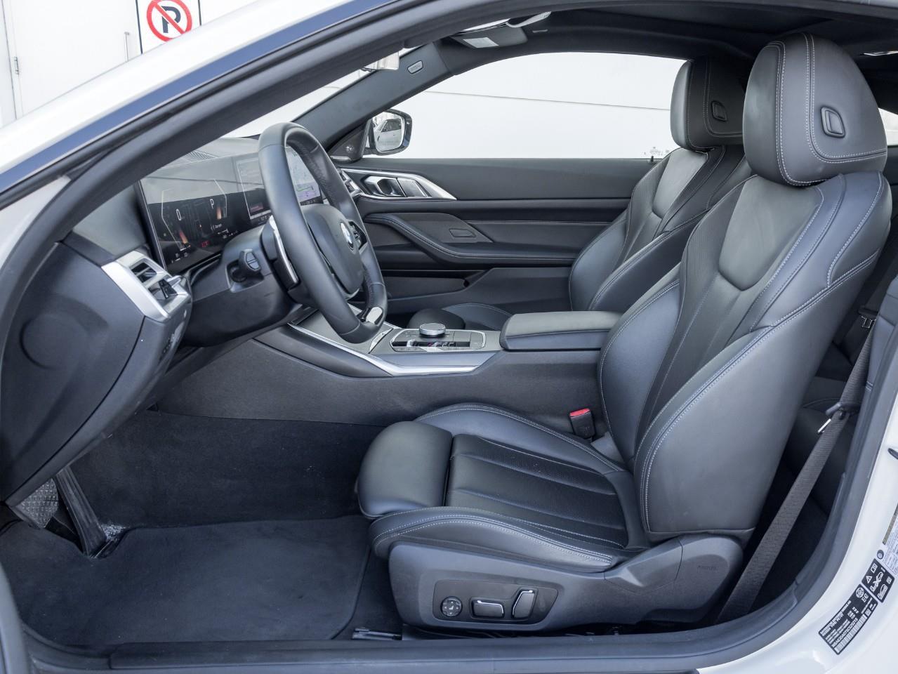 2025 BMW 430 i xDrive 2dr All-Wheel Drive Coupe Photo