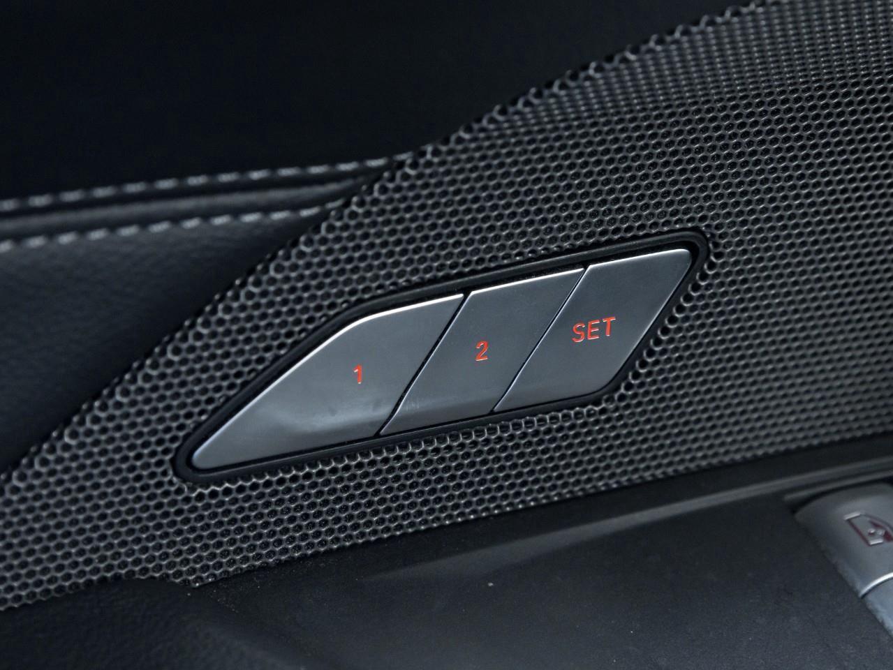 2025 BMW 430 i xDrive 2dr All-Wheel Drive Coupe Photo