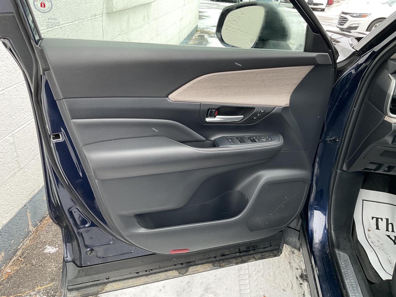 2024 Toyota Grand Highlander  Photo