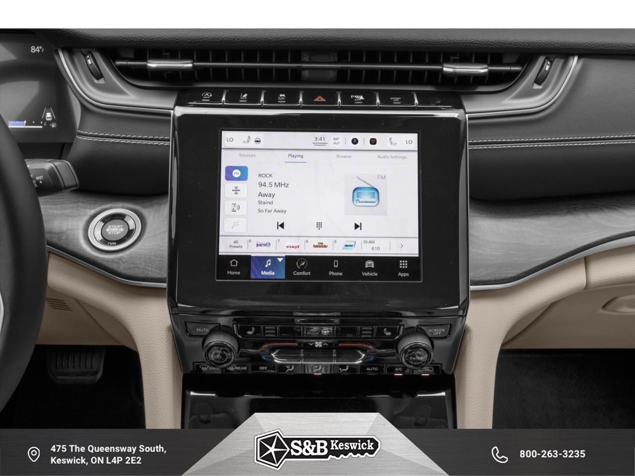 2025 Jeep Grand Cherokee Laredo 4dr 4x4 Photo