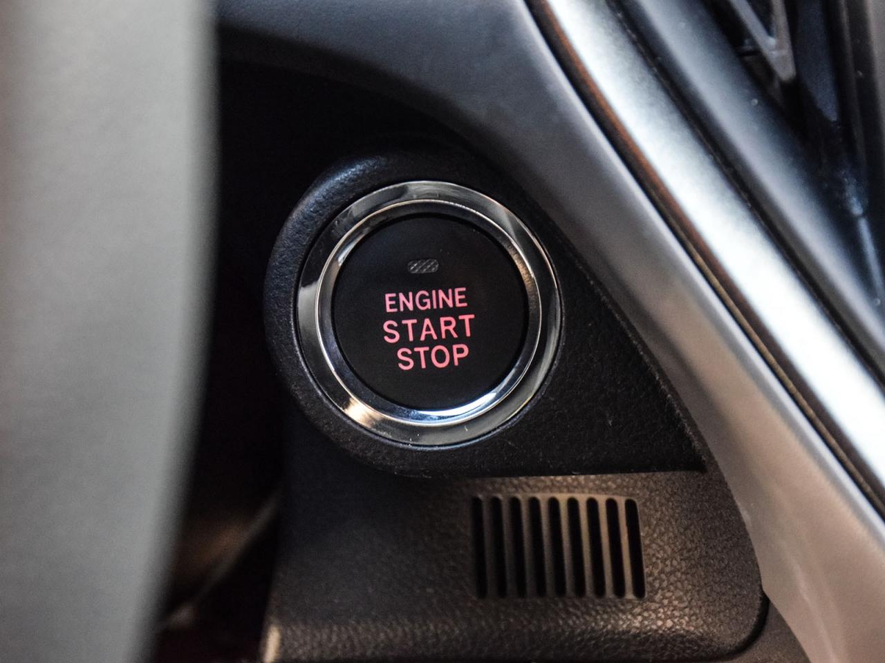 2024 Subaru Crosstrek Onyx Photo