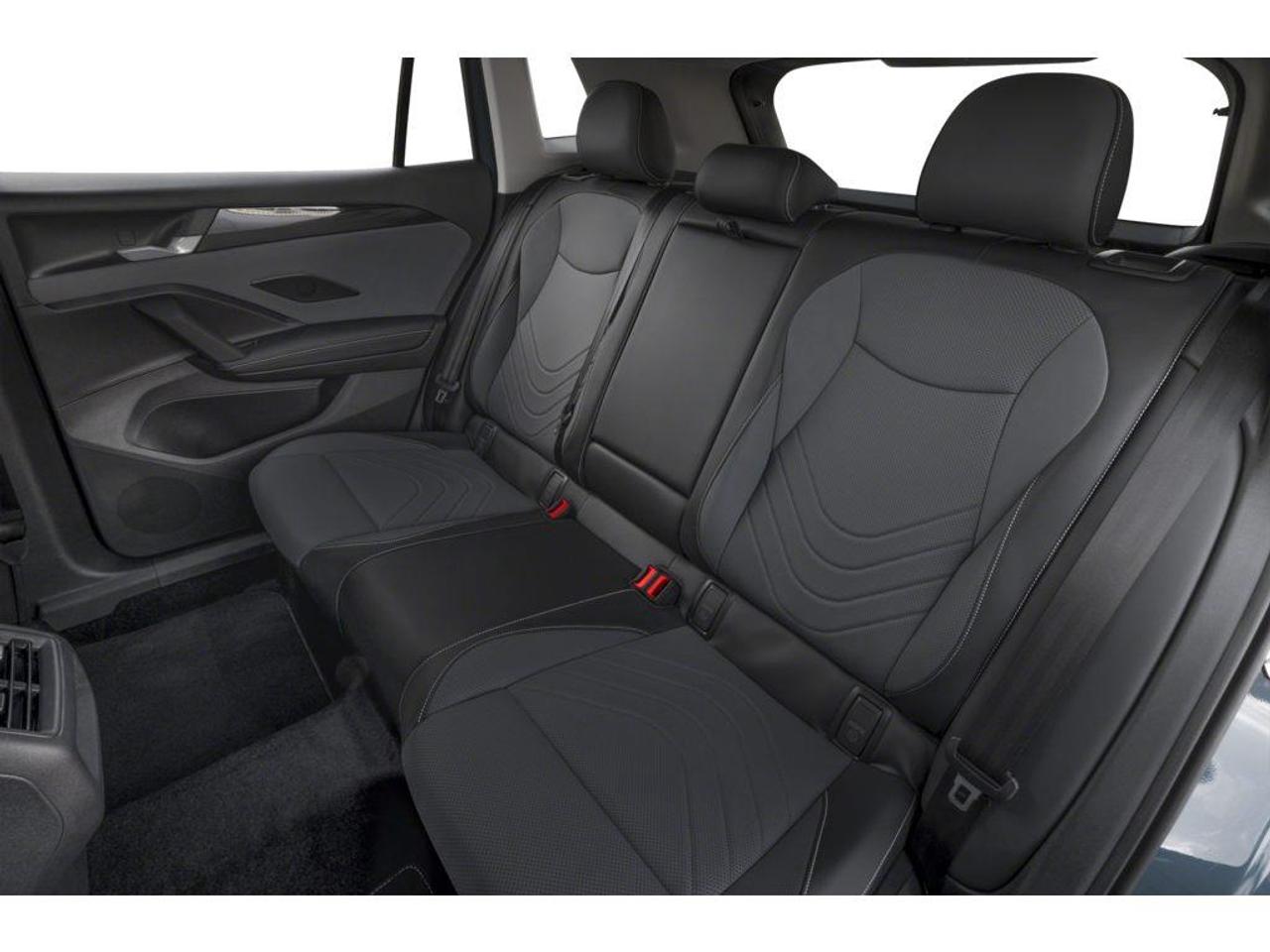 2026 Volkswagen Tiguan Comfortline 4dr All-wheel Drive 4MOTION Photo