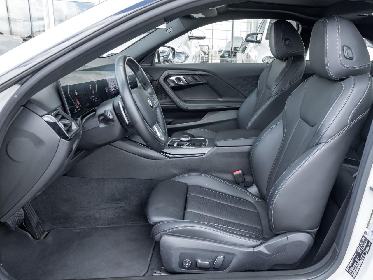 2024 BMW 230 i xDrive 2dr All-Wheel Drive Coupe Photo