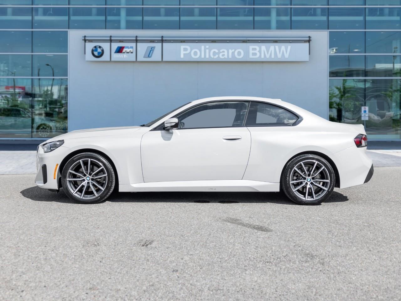2024 BMW 230 i xDrive 2dr All-Wheel Drive Coupe Photo3
