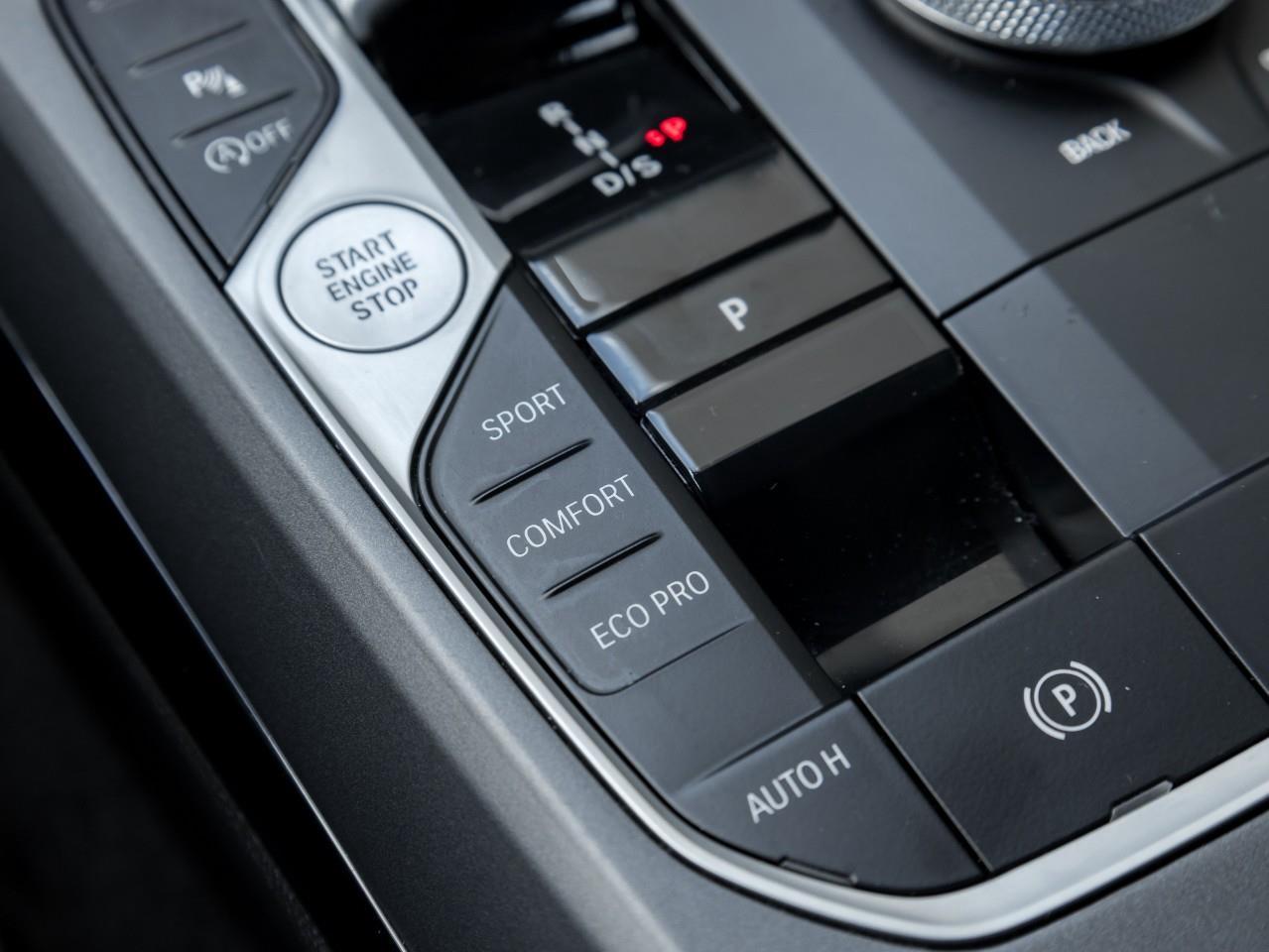 2024 BMW 230 i xDrive 2dr All-Wheel Drive Coupe Photo