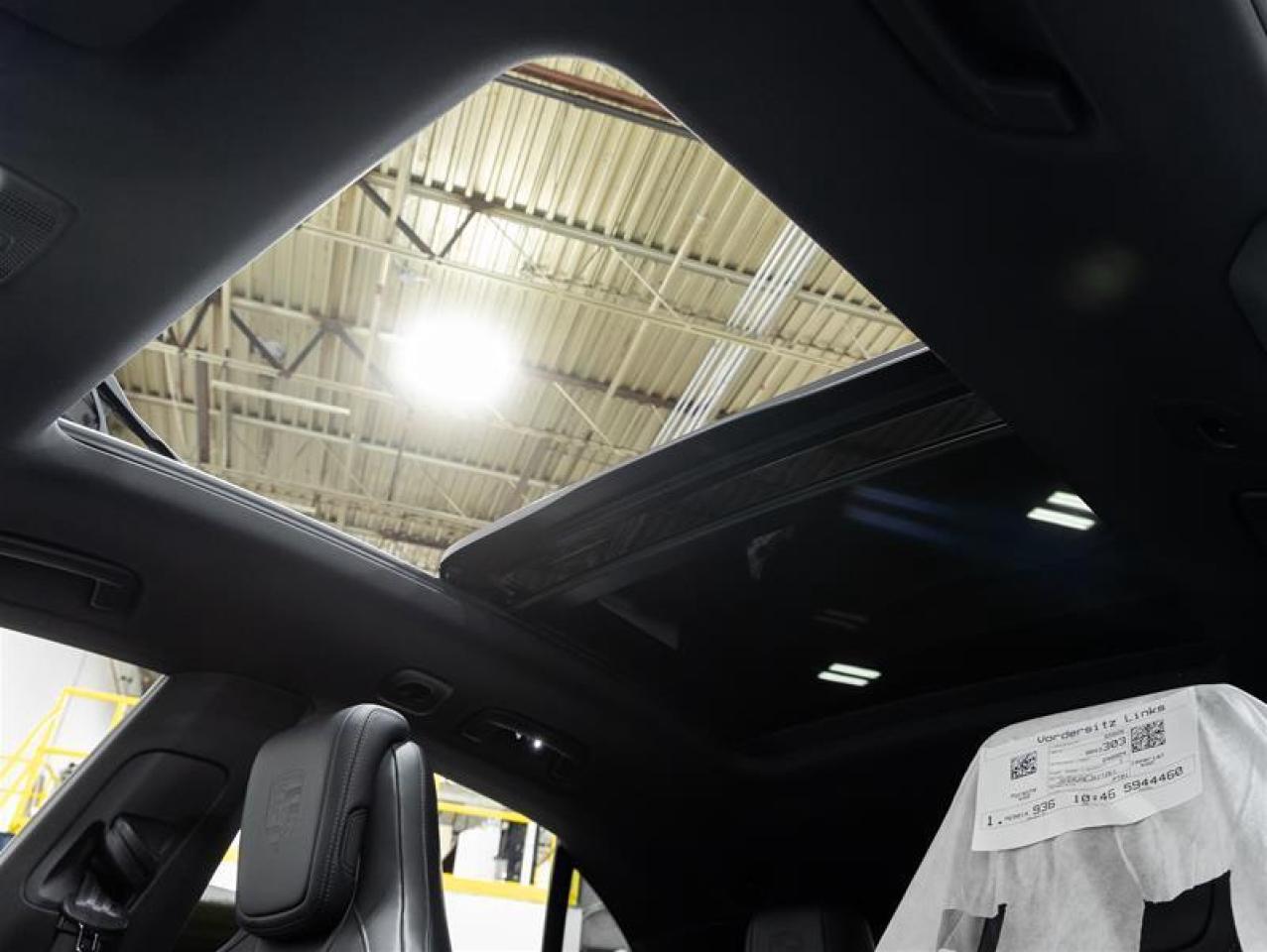 2024 Porsche Macan  Photo