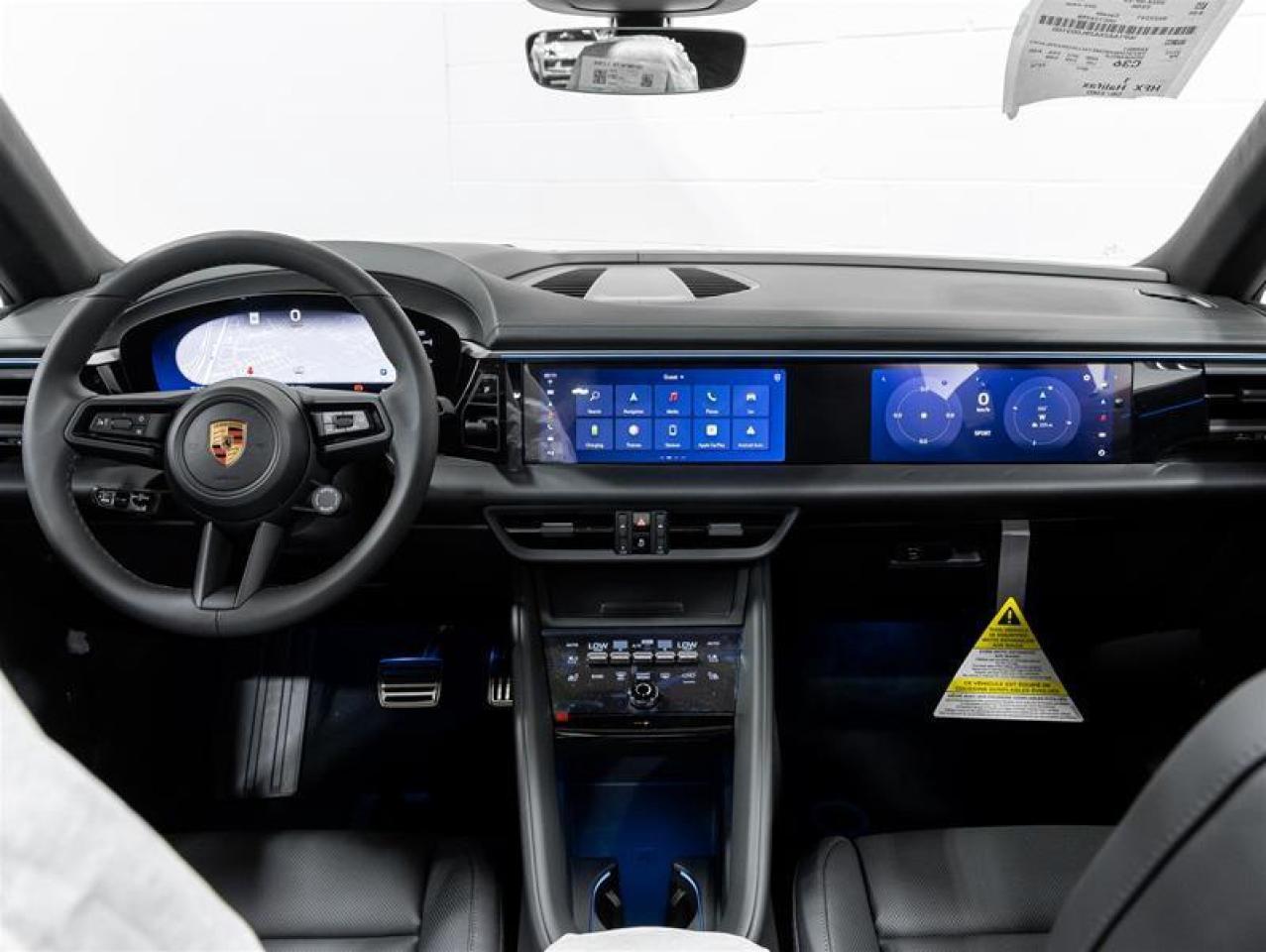 2024 Porsche Macan  Photo