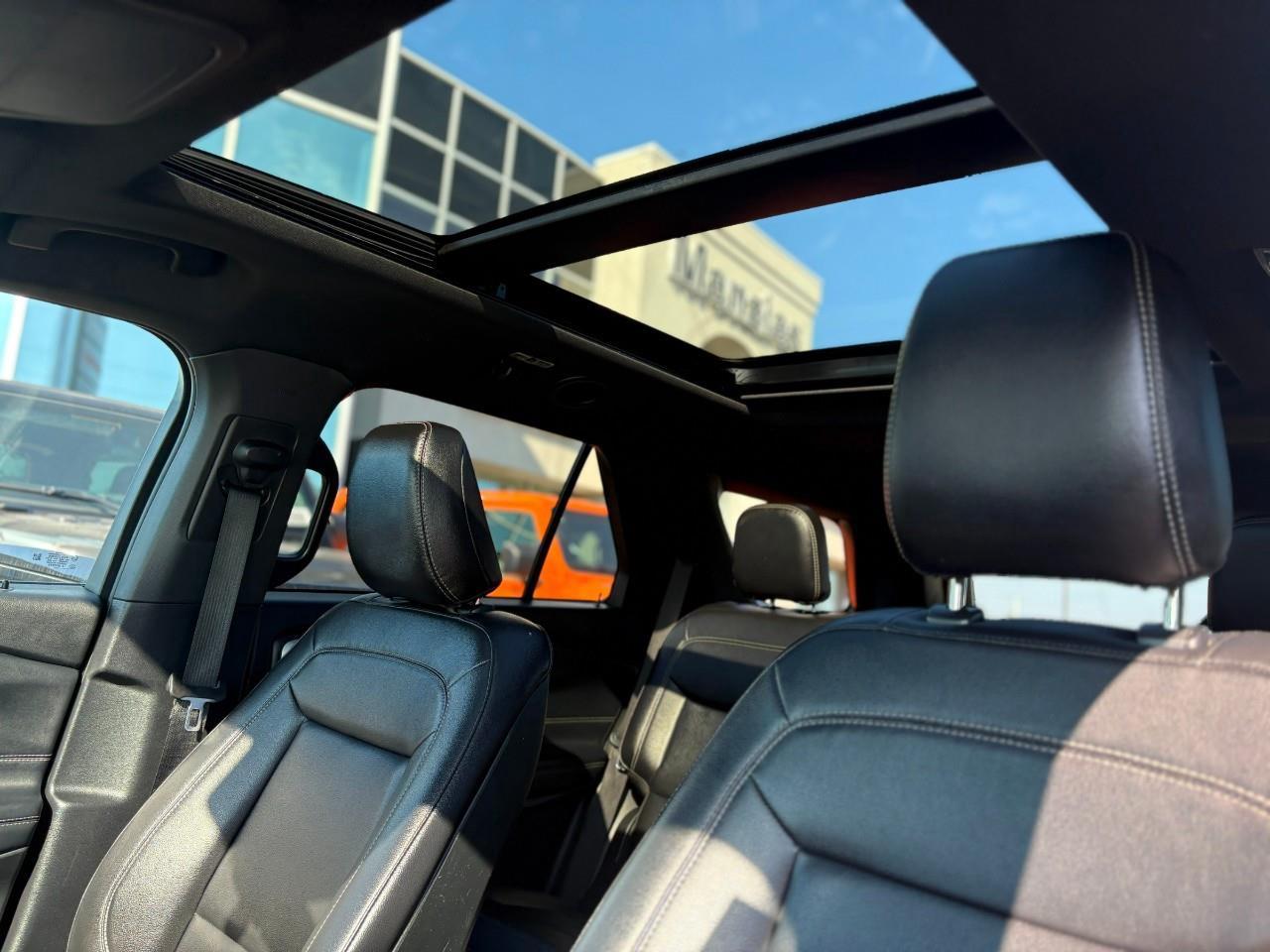 2020 Ford Explorer XLT 4DR 4X4 Photo