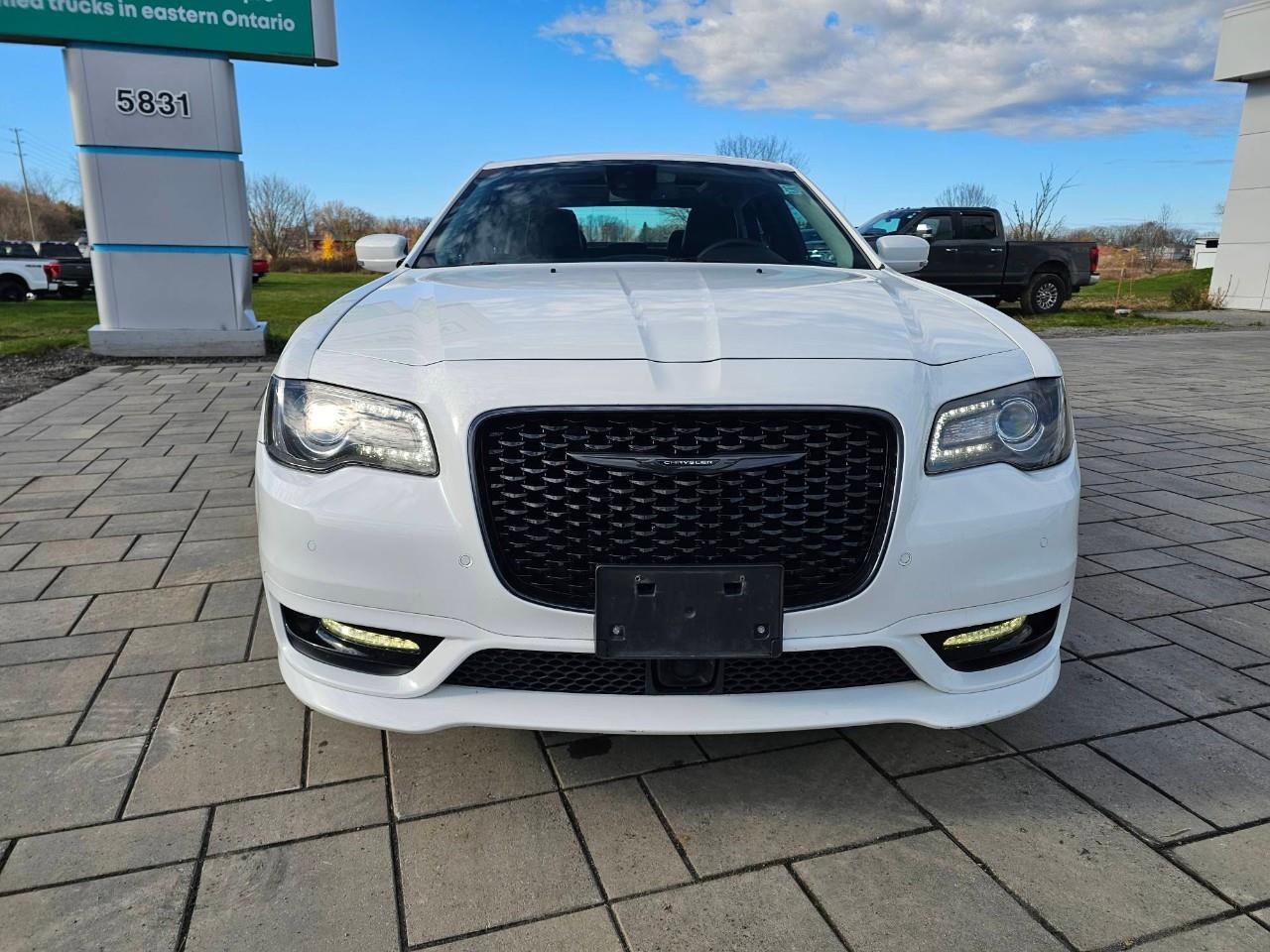 2023 Chrysler 300 Touring-L 4dr All-Wheel Drive Sedan Photo