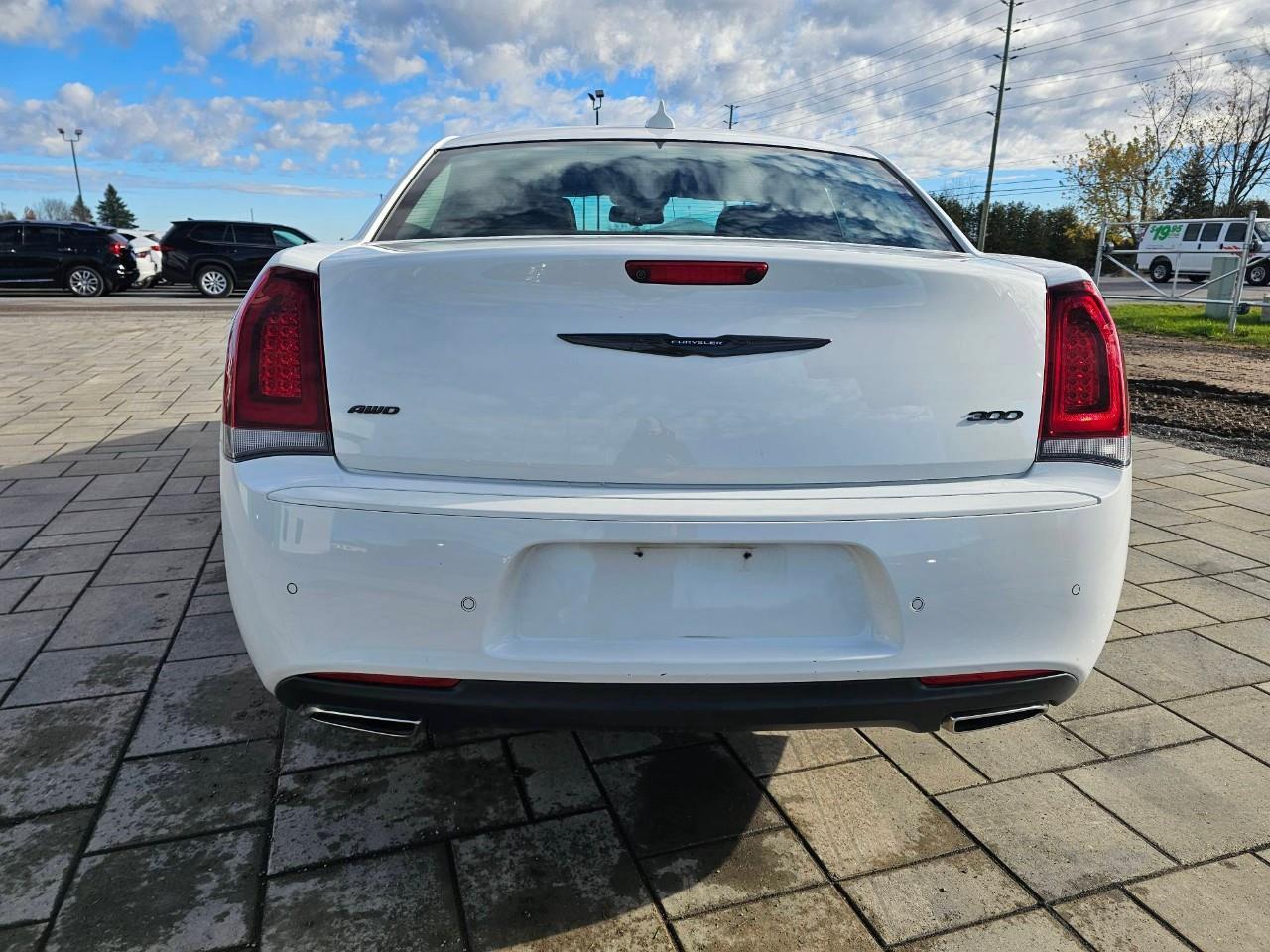 2023 Chrysler 300 Touring-L 4dr All-Wheel Drive Sedan Photo