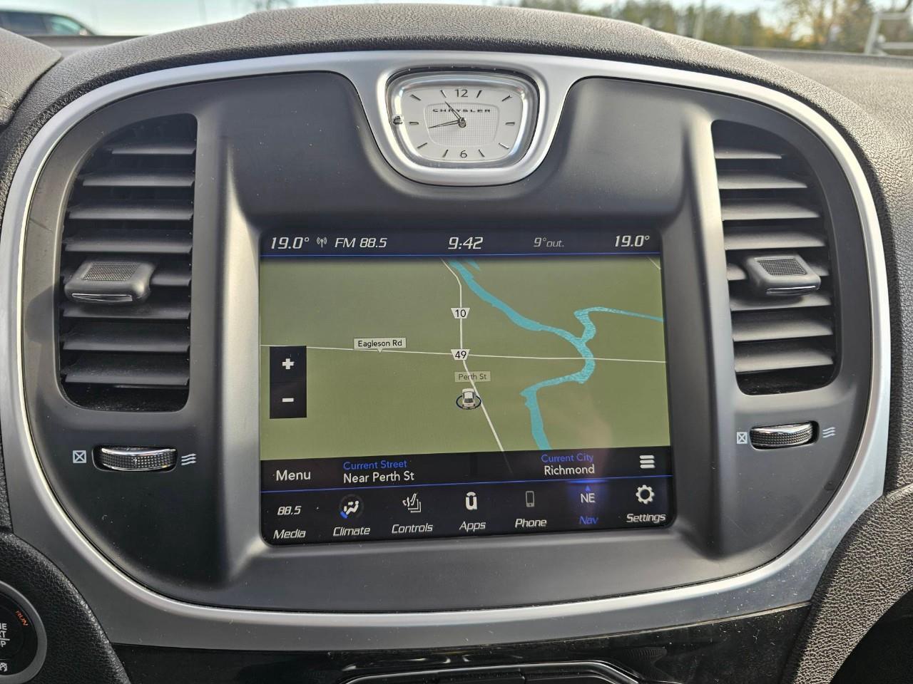 2023 Chrysler 300 Touring-L 4dr All-Wheel Drive Sedan Photo