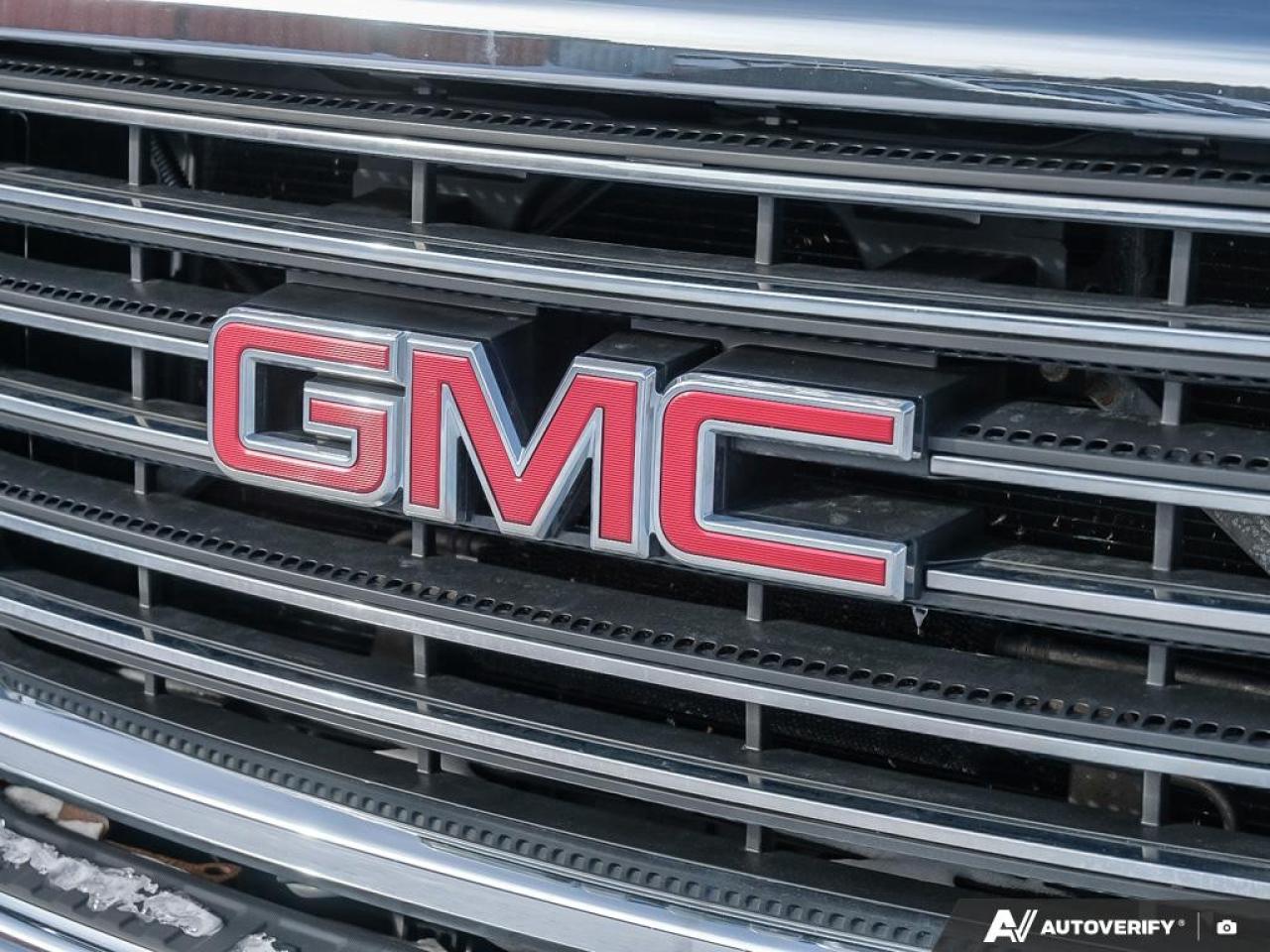 2017 GMC SIERRA 2500HD 4WD Double Cab Standard Box SLE Photo