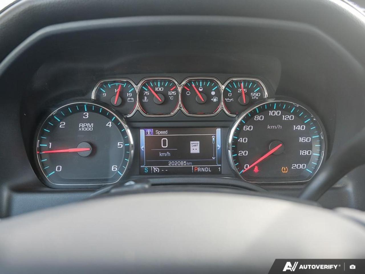 2017 GMC SIERRA 2500HD 4WD Double Cab Standard Box SLE Photo