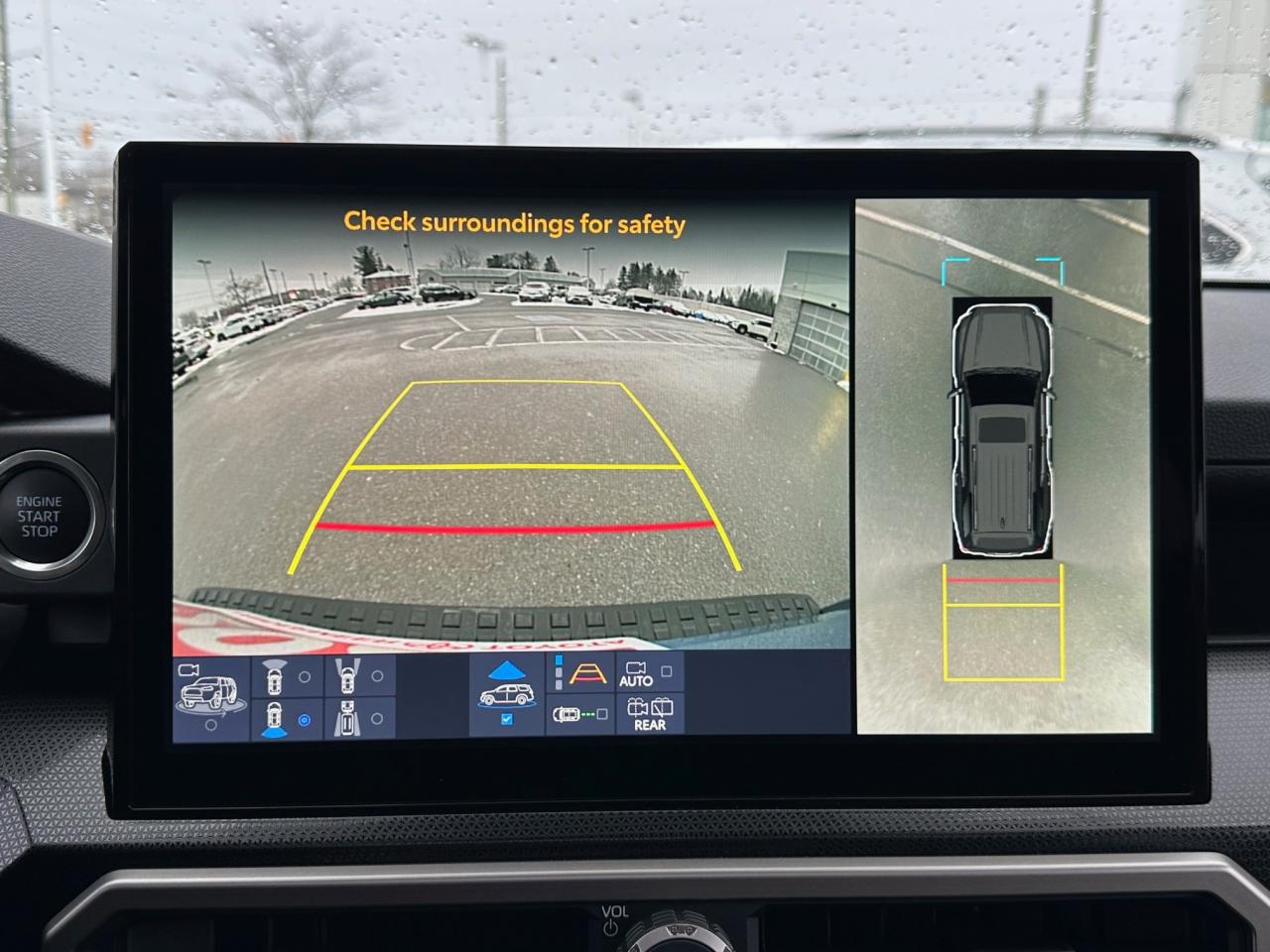 2025 Toyota 4Runner Base 4dr 4x4 Photo