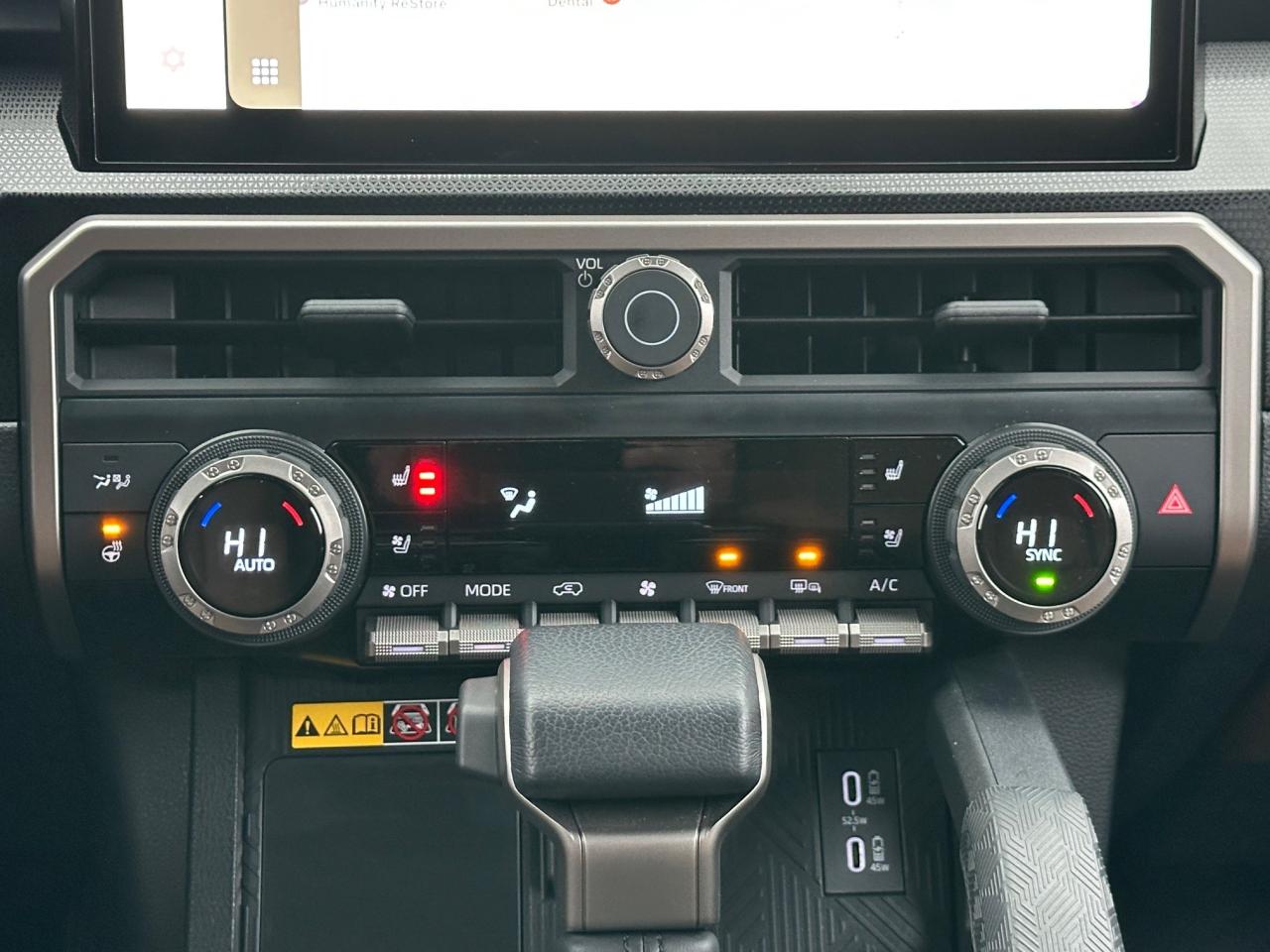 2025 Toyota 4Runner Base 4dr 4x4 Photo