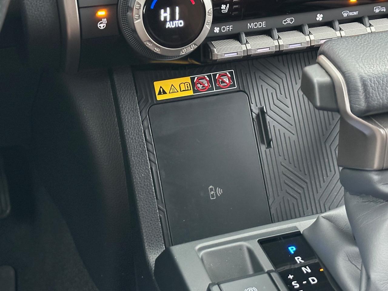 2025 Toyota 4Runner Base 4dr 4x4 Photo