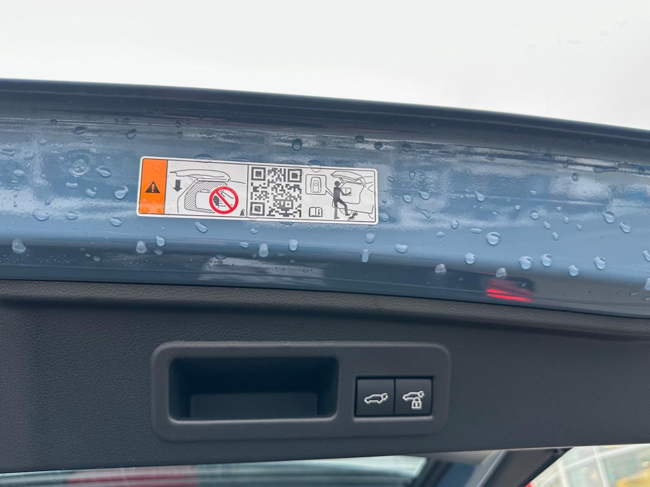 2025 Toyota 4Runner Base 4dr 4x4 Photo