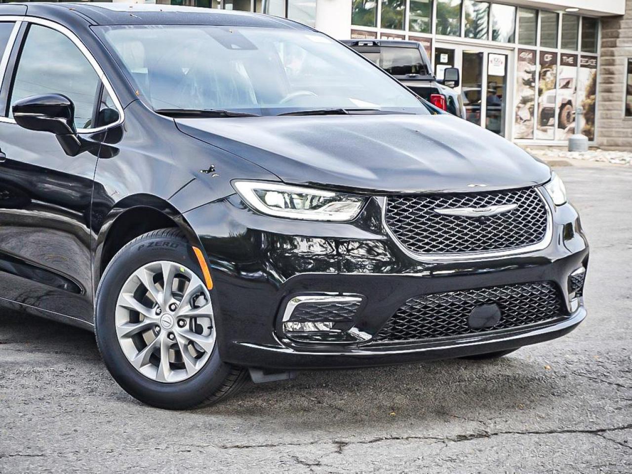 2026 Chrysler Pacifica  Photo