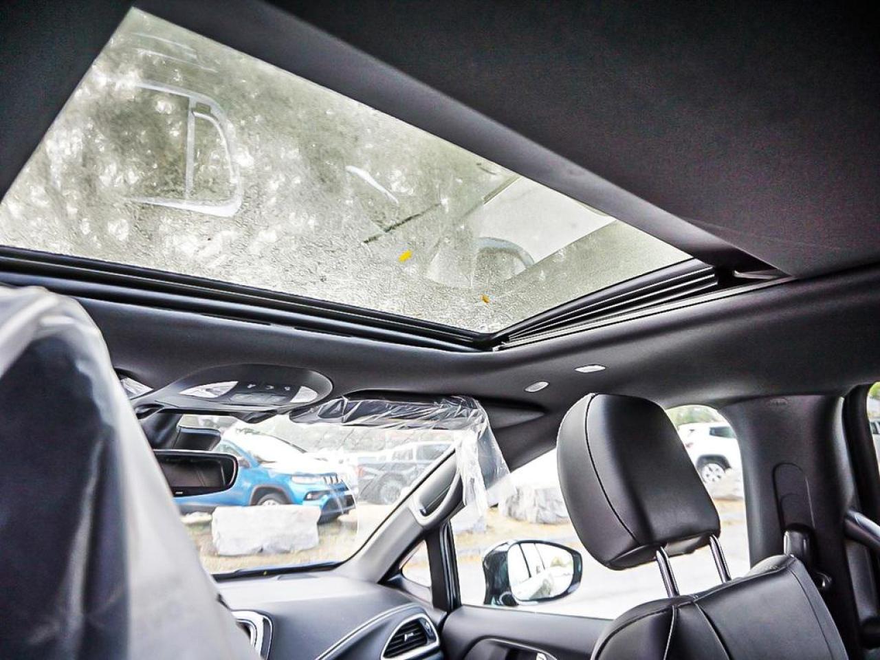 2026 Chrysler Pacifica  Photo