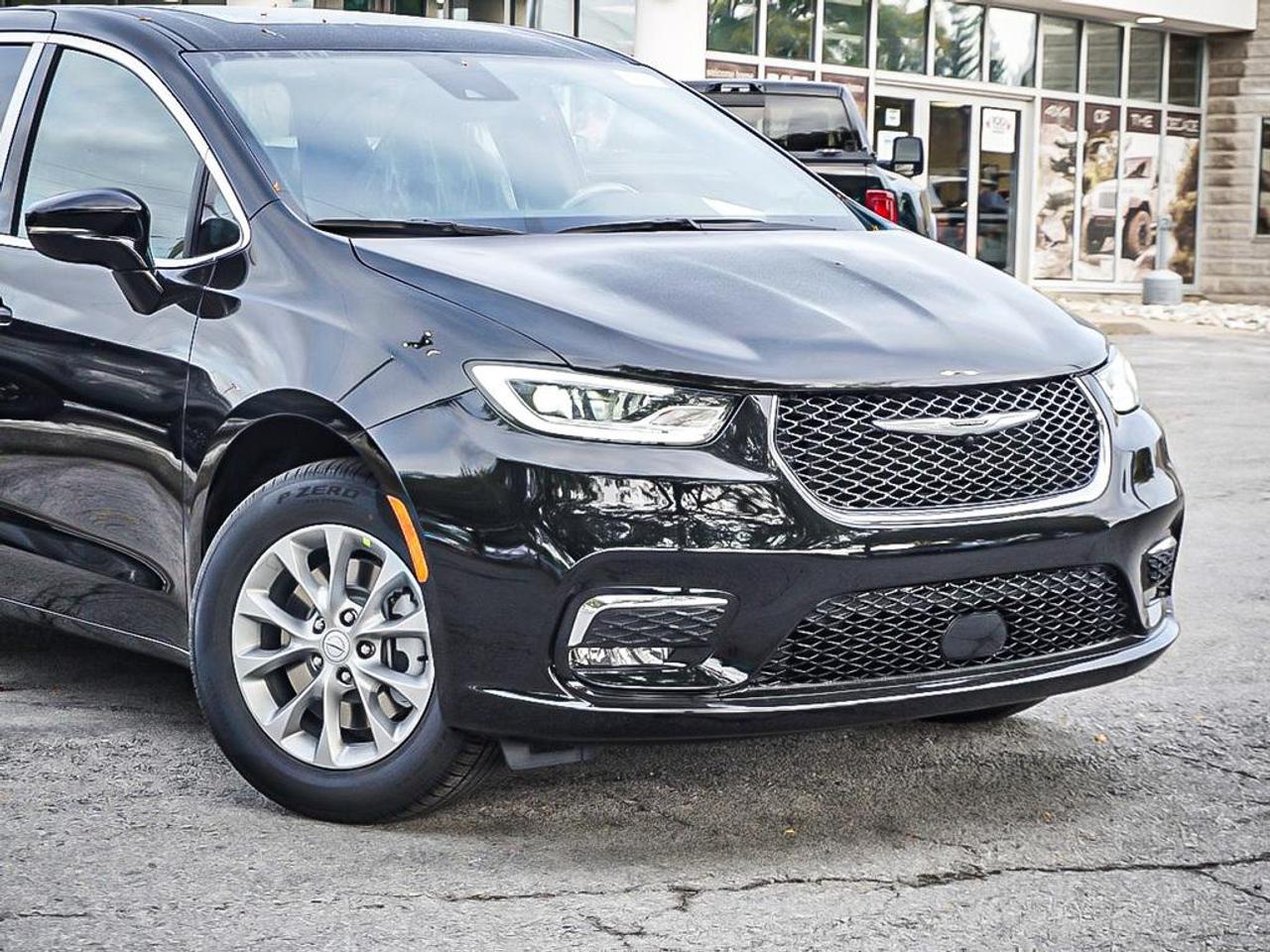 2026 Chrysler Pacifica  Photo