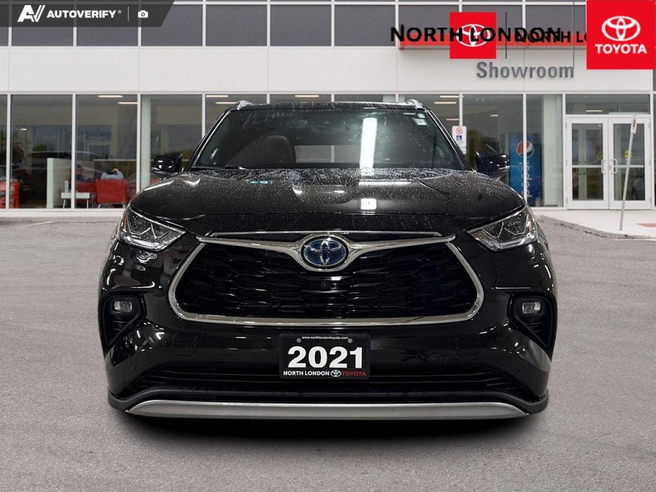 2021 Toyota Highlander Hybrid Limited 4dr All-Wheel Drive Photo
