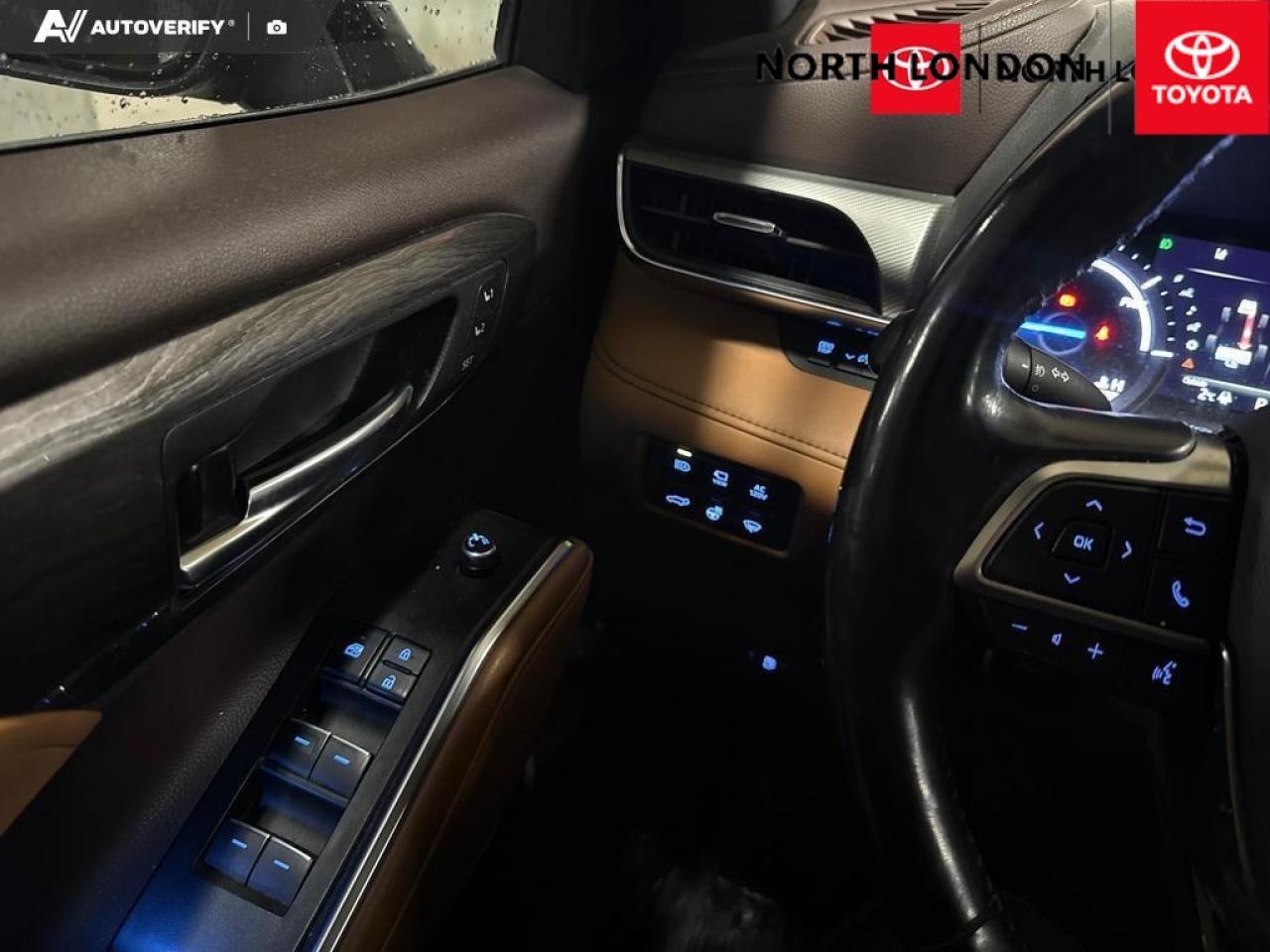 2021 Toyota Highlander Hybrid Limited 4dr All-Wheel Drive Photo