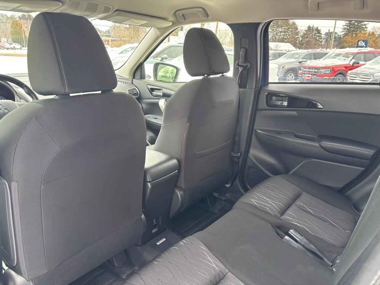 2019 Mitsubishi Eclipse Cross SE 4dr AWC Photo