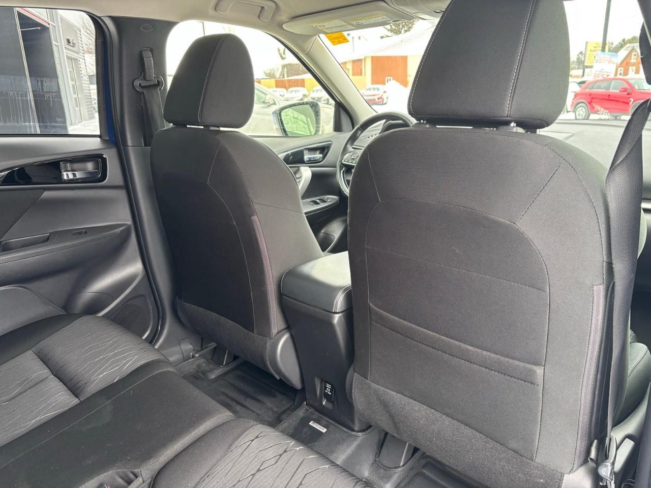 2019 Mitsubishi Eclipse Cross SE 4dr AWC Photo