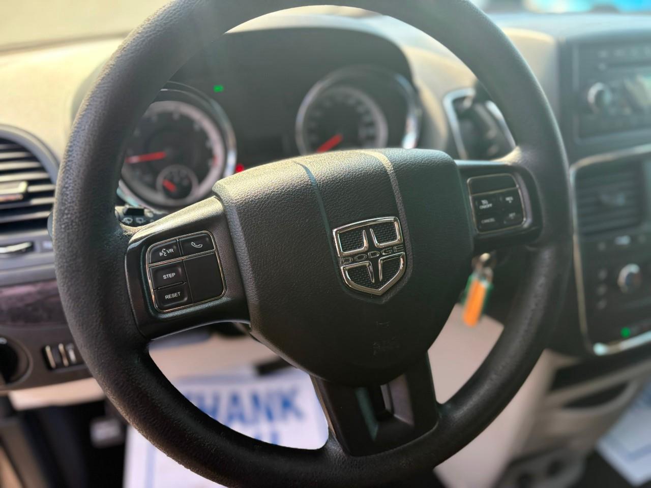 2019 Dodge Grand Caravan CVP/SXT Passenger Van Photo