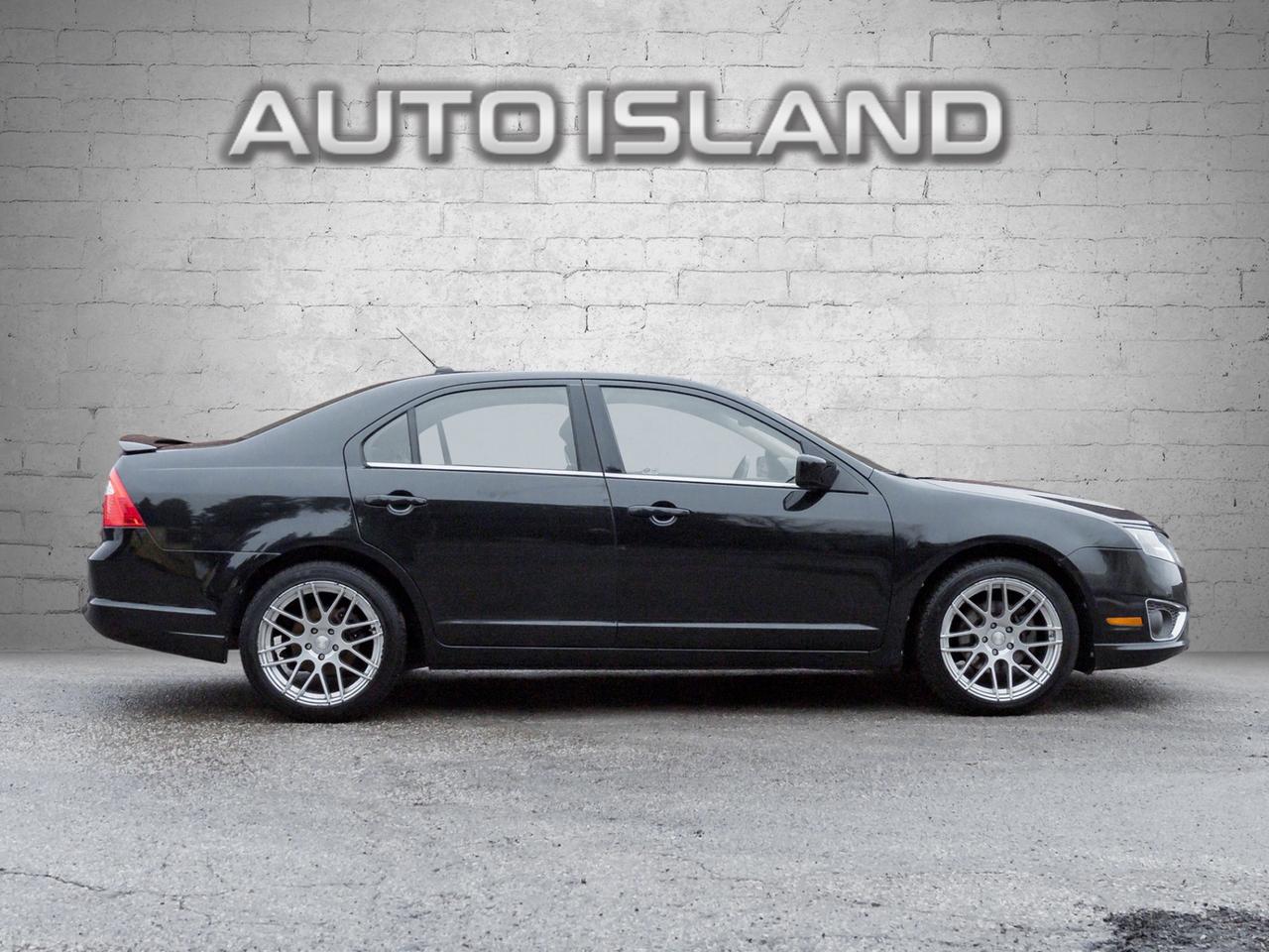 2012 Ford Fusion SEL AWD, LEATHER, SUNROOF Photo2