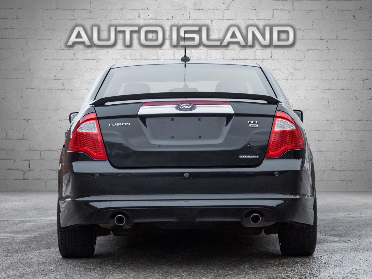 2012 Ford Fusion SEL AWD, LEATHER, SUNROOF Photo