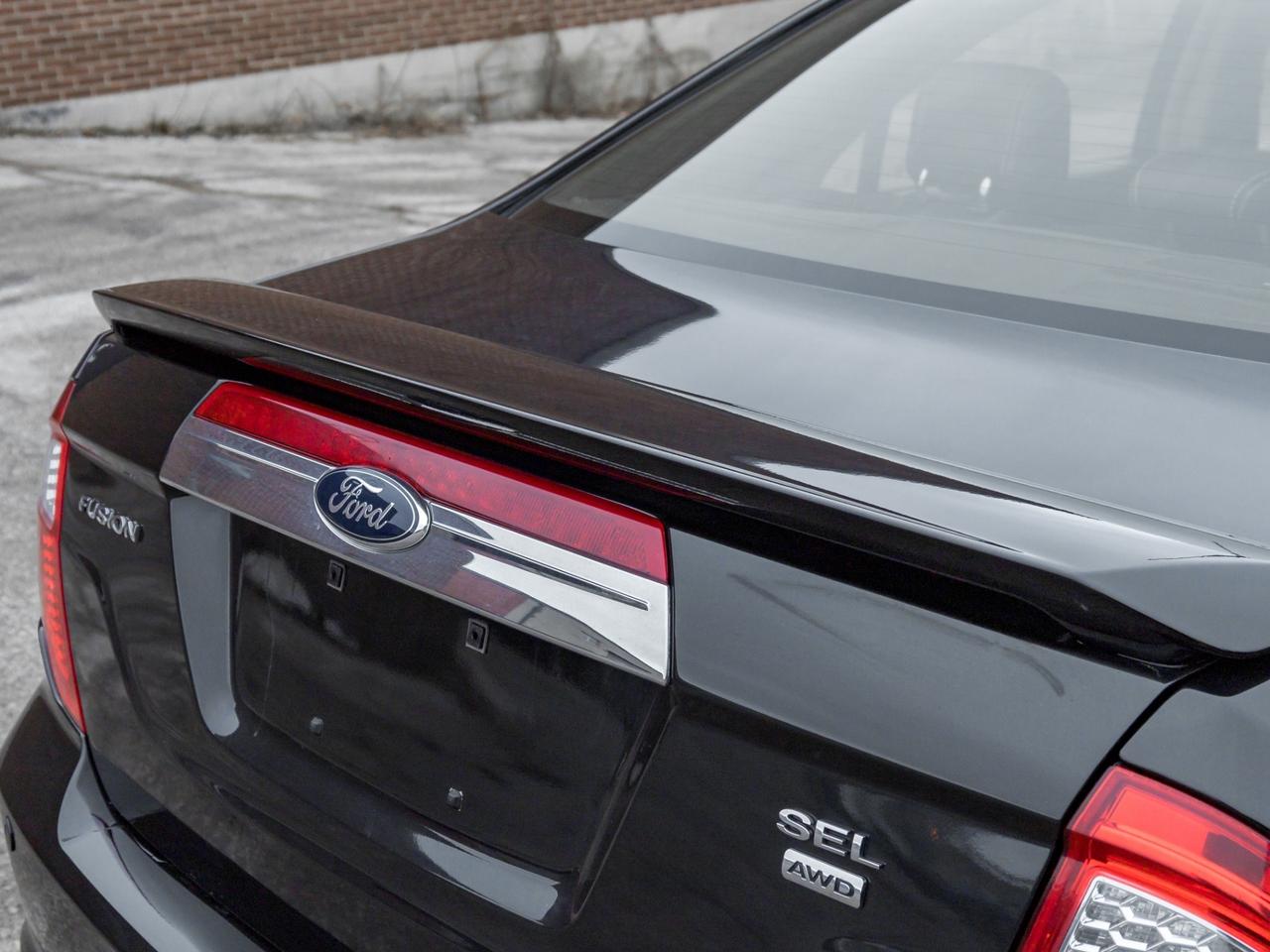 2012 Ford Fusion SEL AWD, LEATHER, SUNROOF Photo