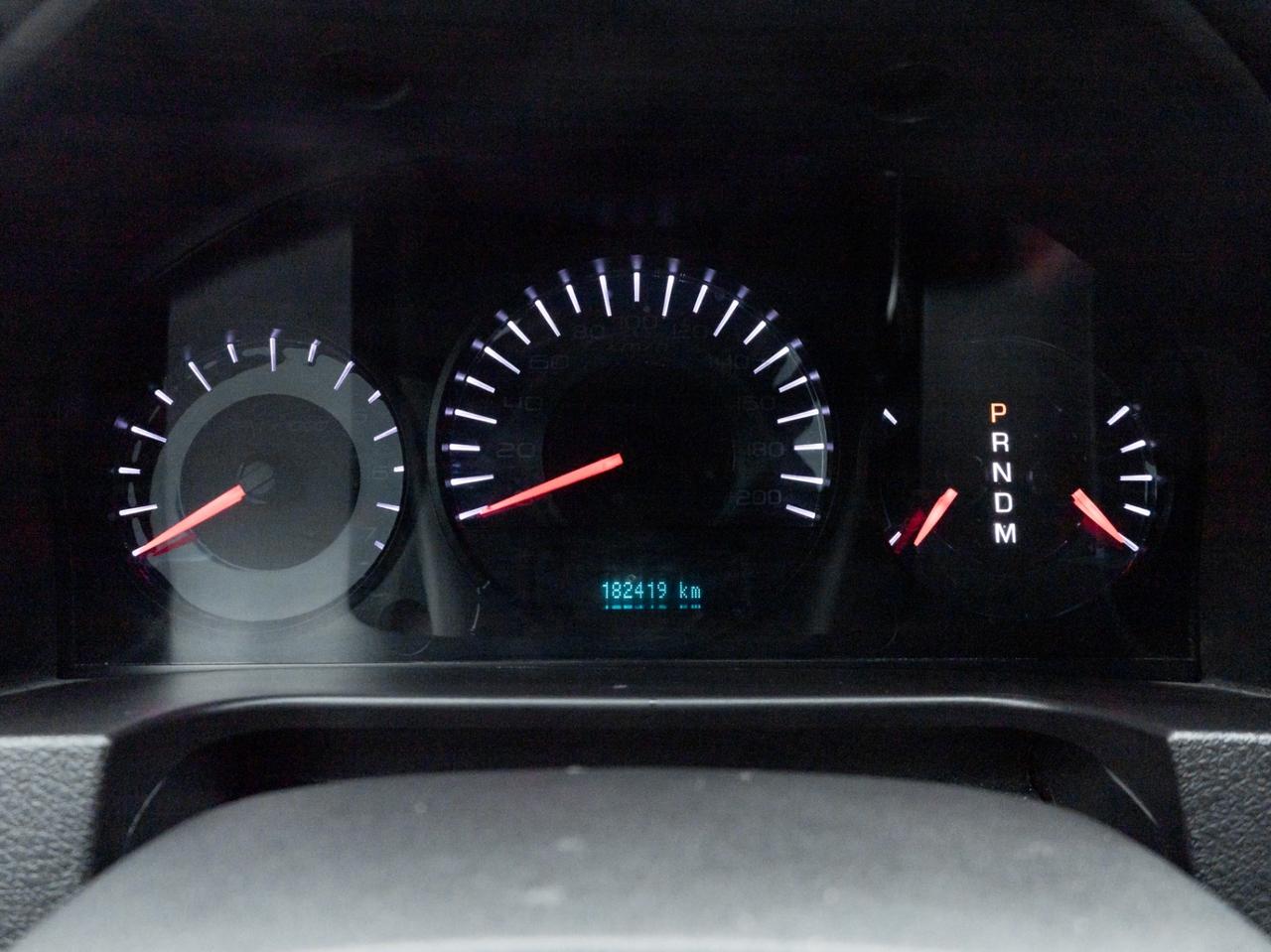 2012 Ford Fusion SEL AWD, LEATHER, SUNROOF Photo