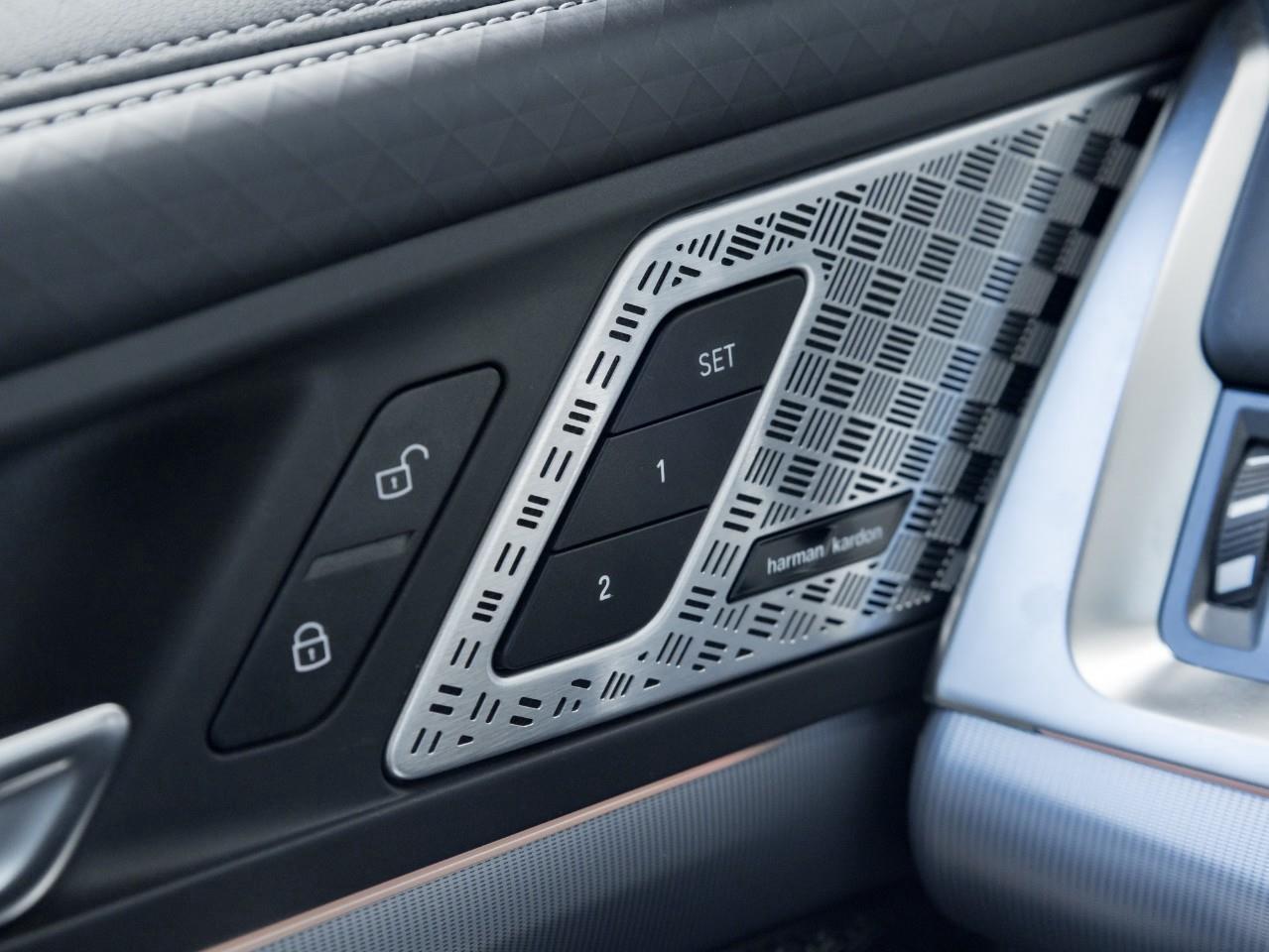 2025 BMW X2 xDrive28i 4dr All-Wheel Drive Sports Activity Coupe Photo