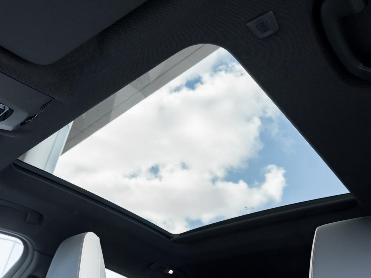 2025 BMW X2 xDrive28i 4dr All-Wheel Drive Sports Activity Coupe Photo